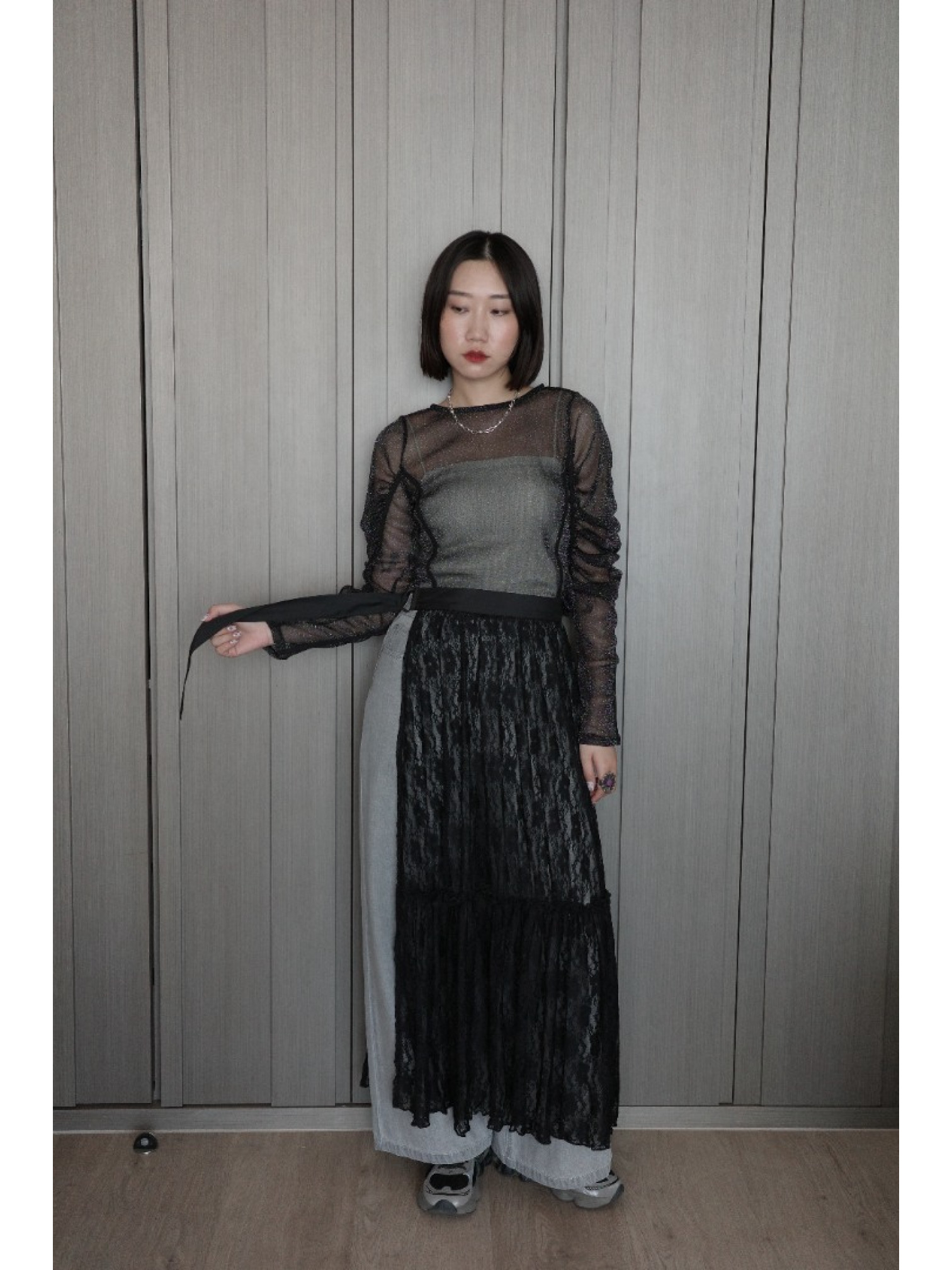 🇯🇵蕾絲透膚半身裙外罩/黑