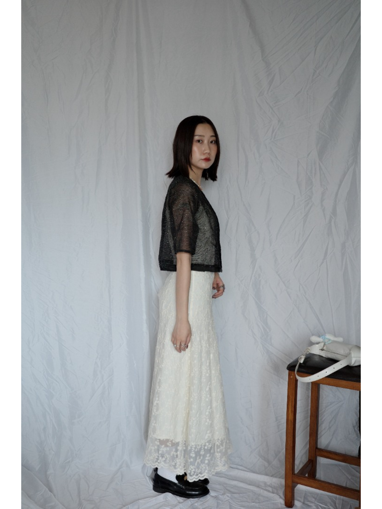 🇯🇵質感刺繡鉤式上衣/黑