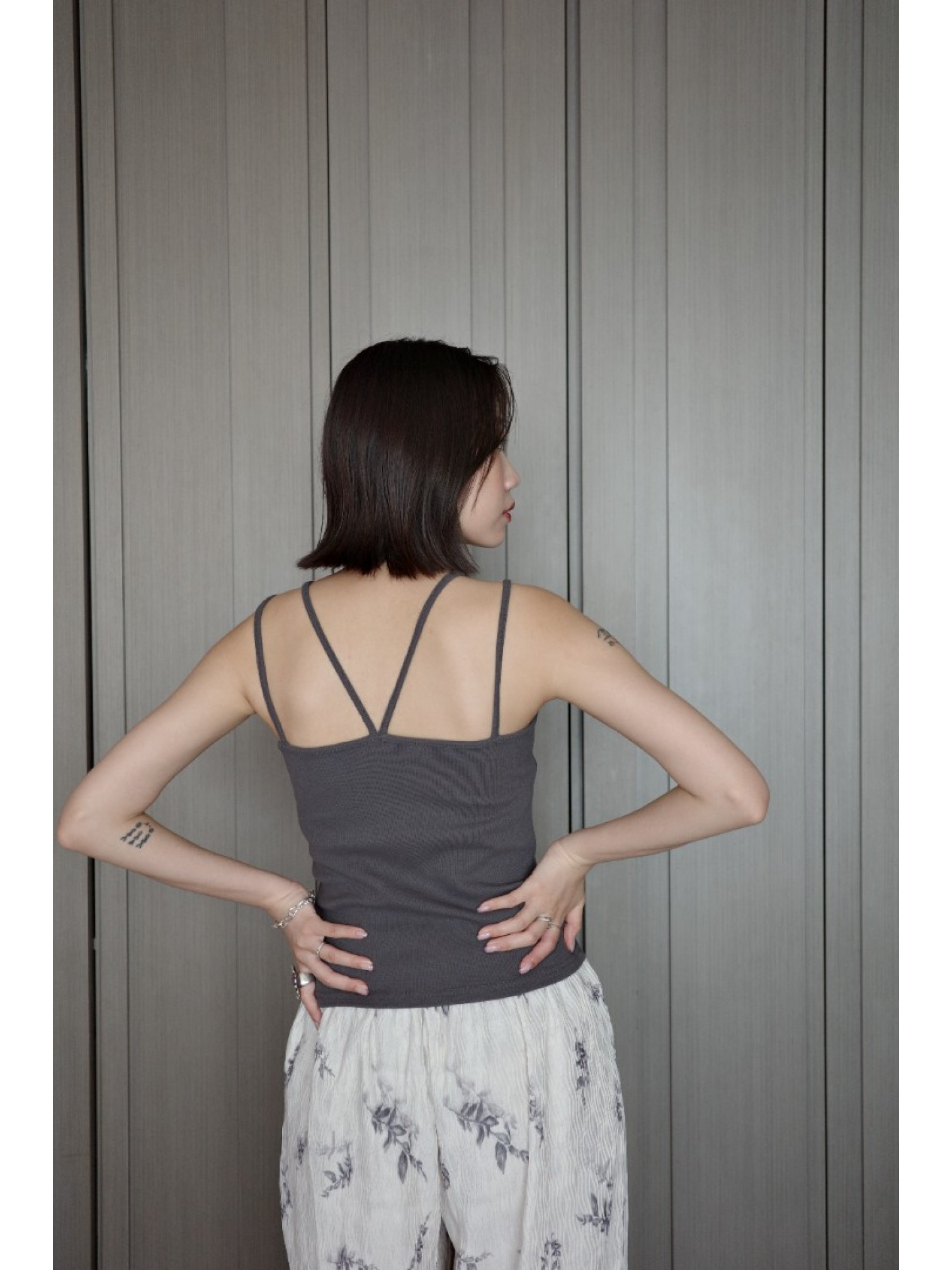 🇯🇵假兩件雙層細肩BRA TOP/兩色