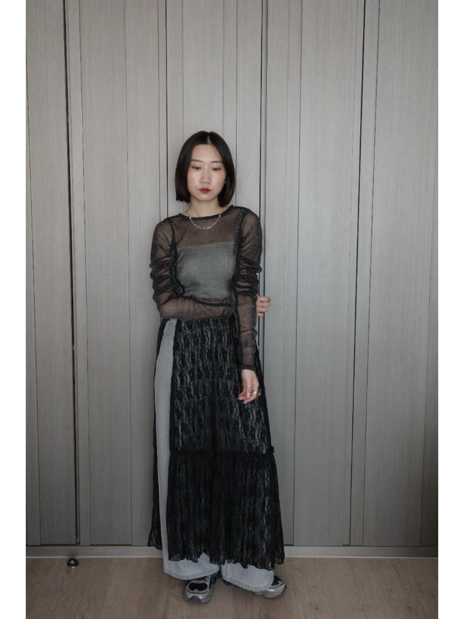 🇯🇵蕾絲透膚半身裙外罩/黑