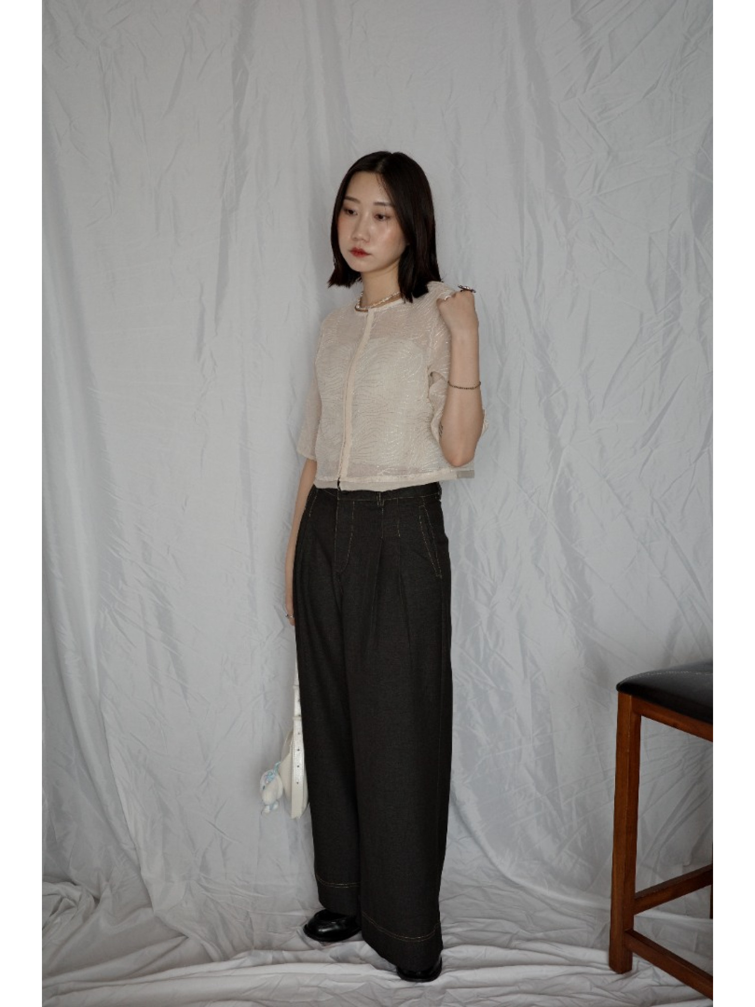 🇯🇵質感刺繡鉤式上衣/象牙白