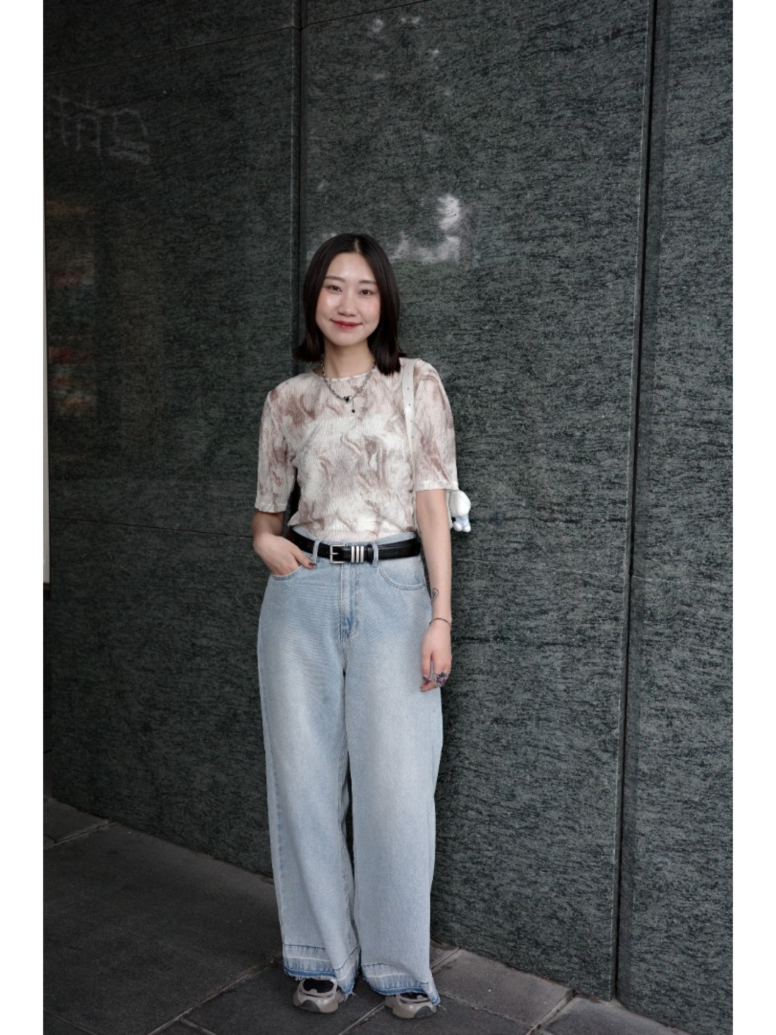 🇯🇵超舒適の渲染印花透透上衣/咖