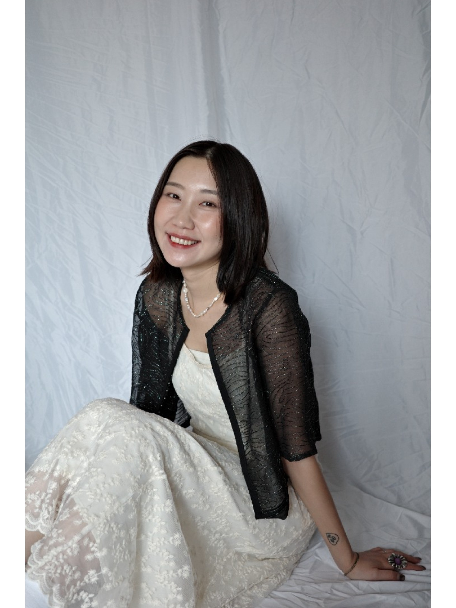 🇯🇵質感刺繡鉤式上衣/黑