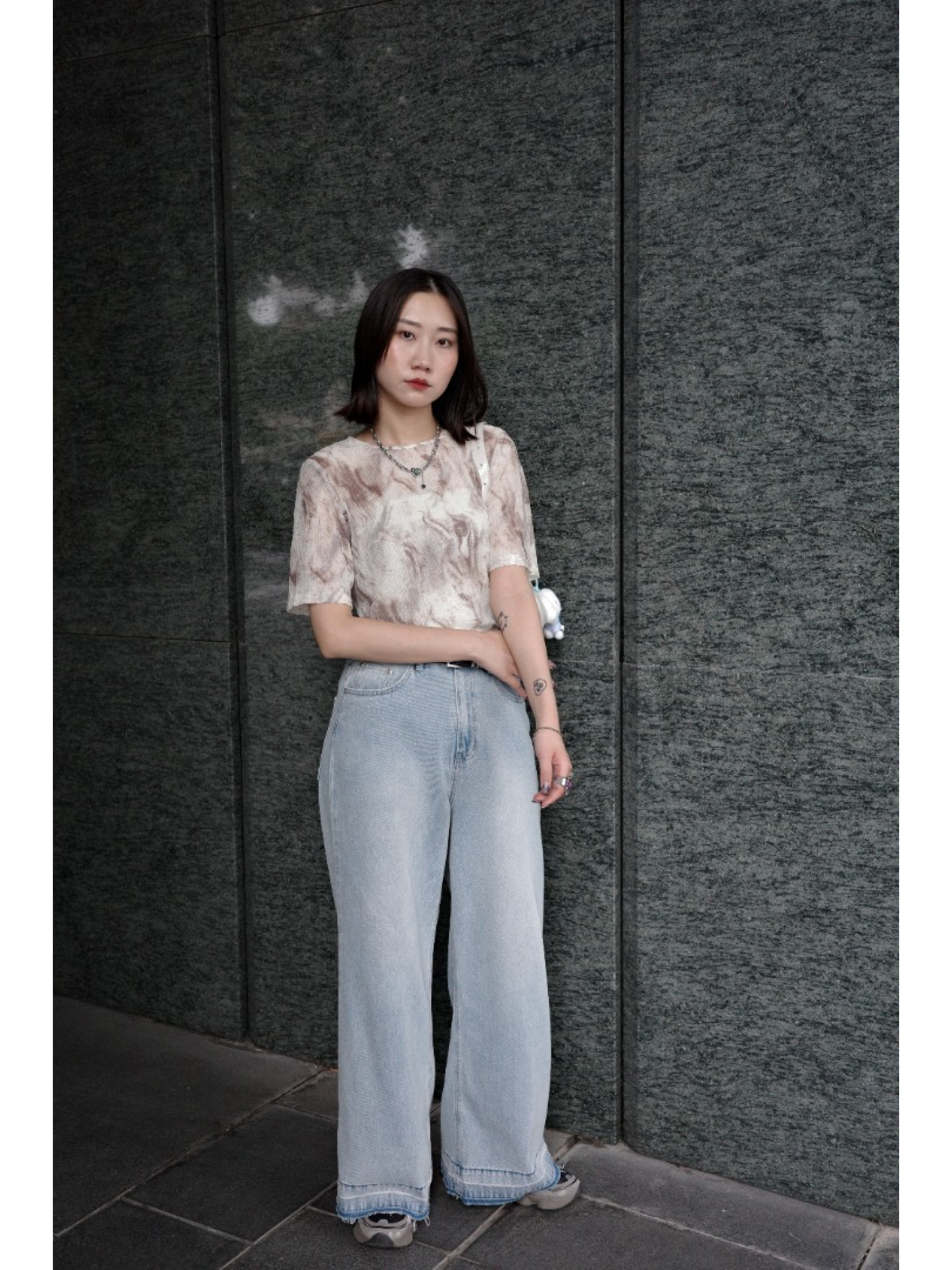 🇯🇵超舒適の渲染印花透透上衣/咖