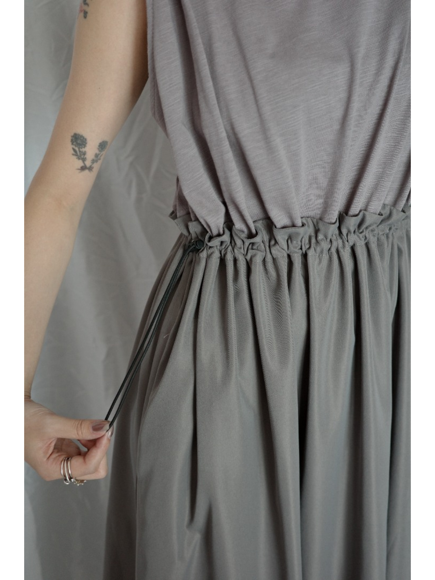 🇯🇵異材質拼接無袖洋裝/黑L