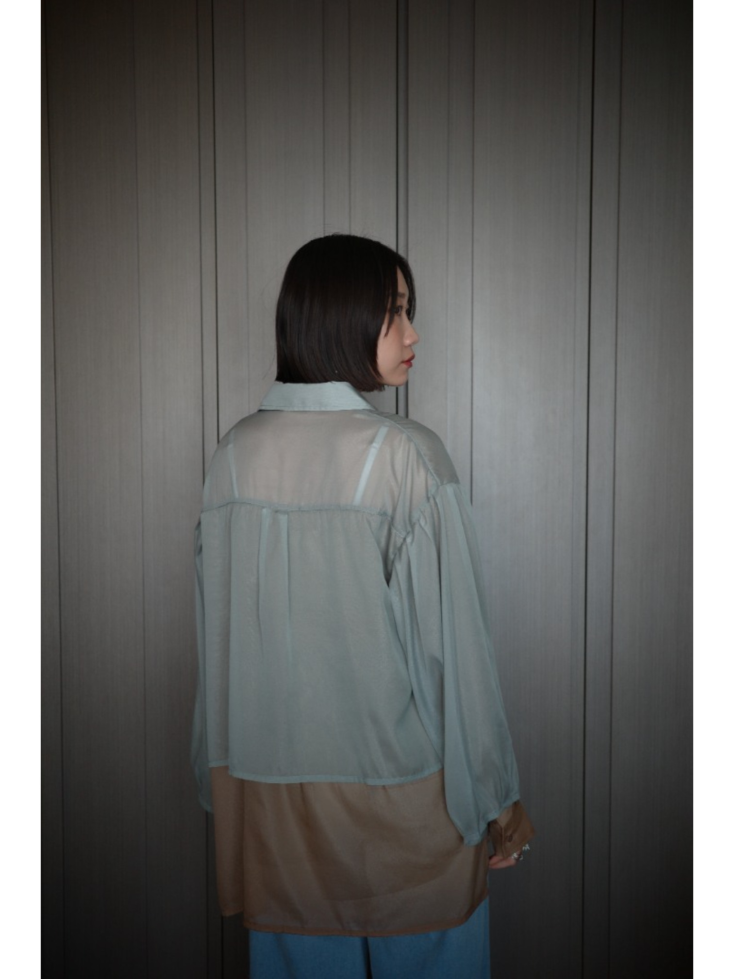 🇯🇵光澤透膚雙層襯衫/綠咖