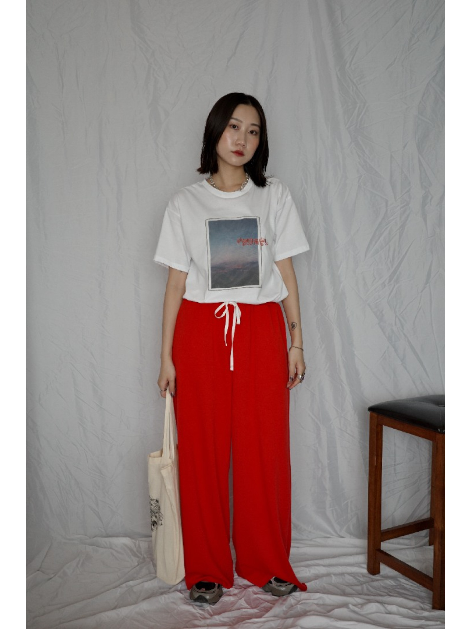 🇯🇵薄紗日落印花短T/白