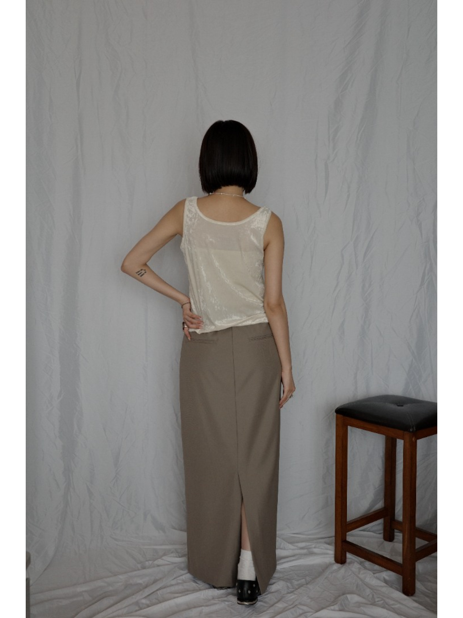 JP｜天鵝絨透視背心/米