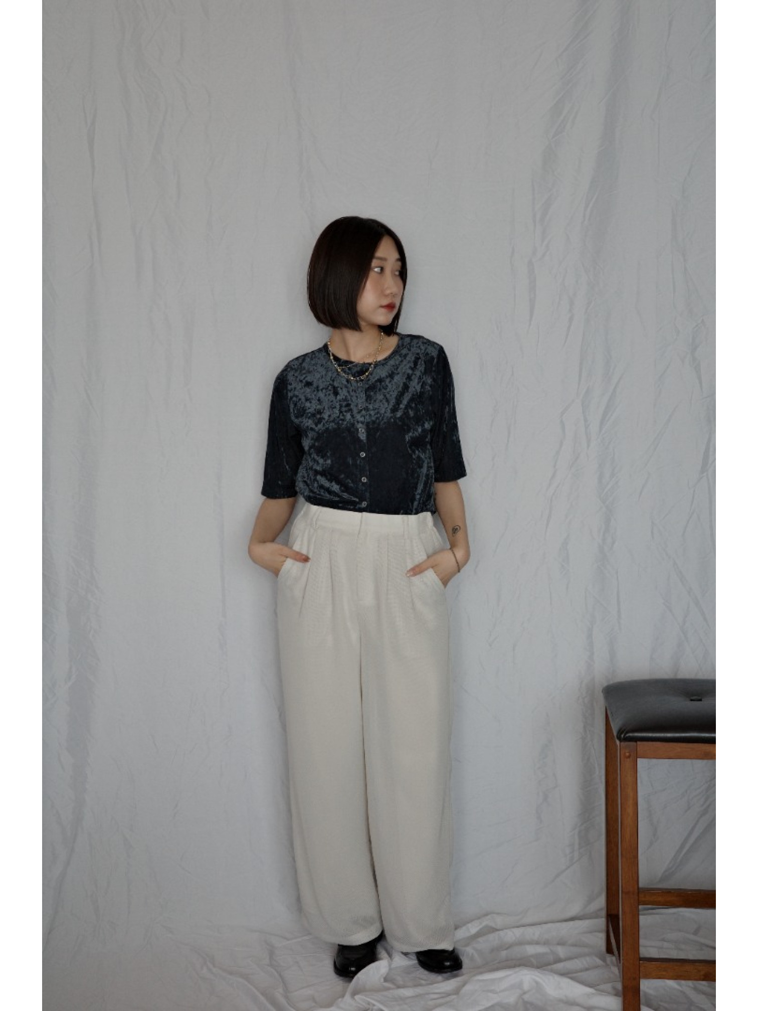 JP｜天鵝絨透視五分袖上衣/海軍藍