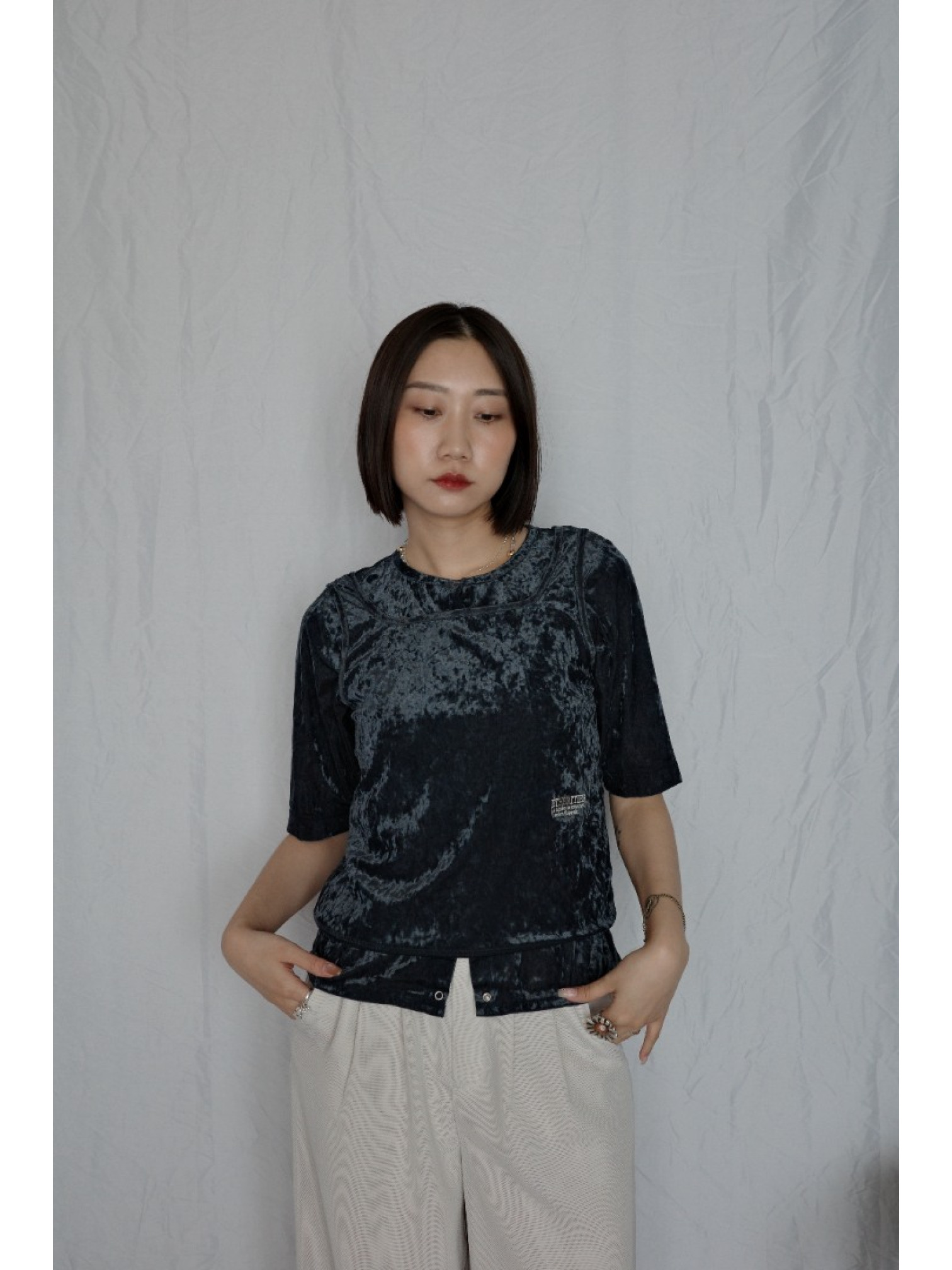 JP｜天鵝絨透視五分袖上衣/海軍藍