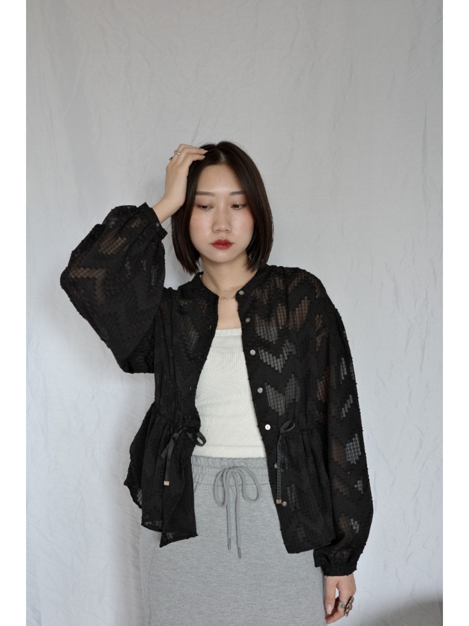 JP｜幾何提花透視上衣/黑