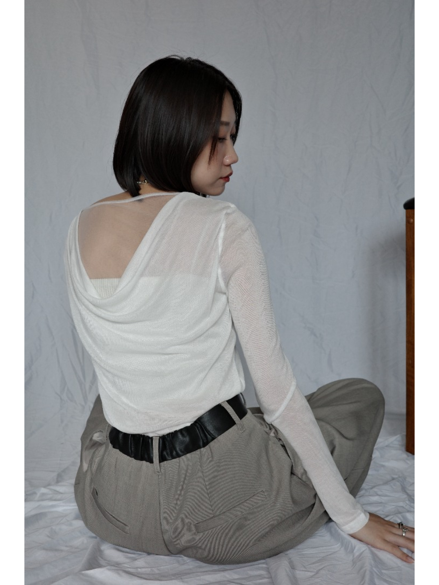 JP｜透感薄紗垂墜上衣/白