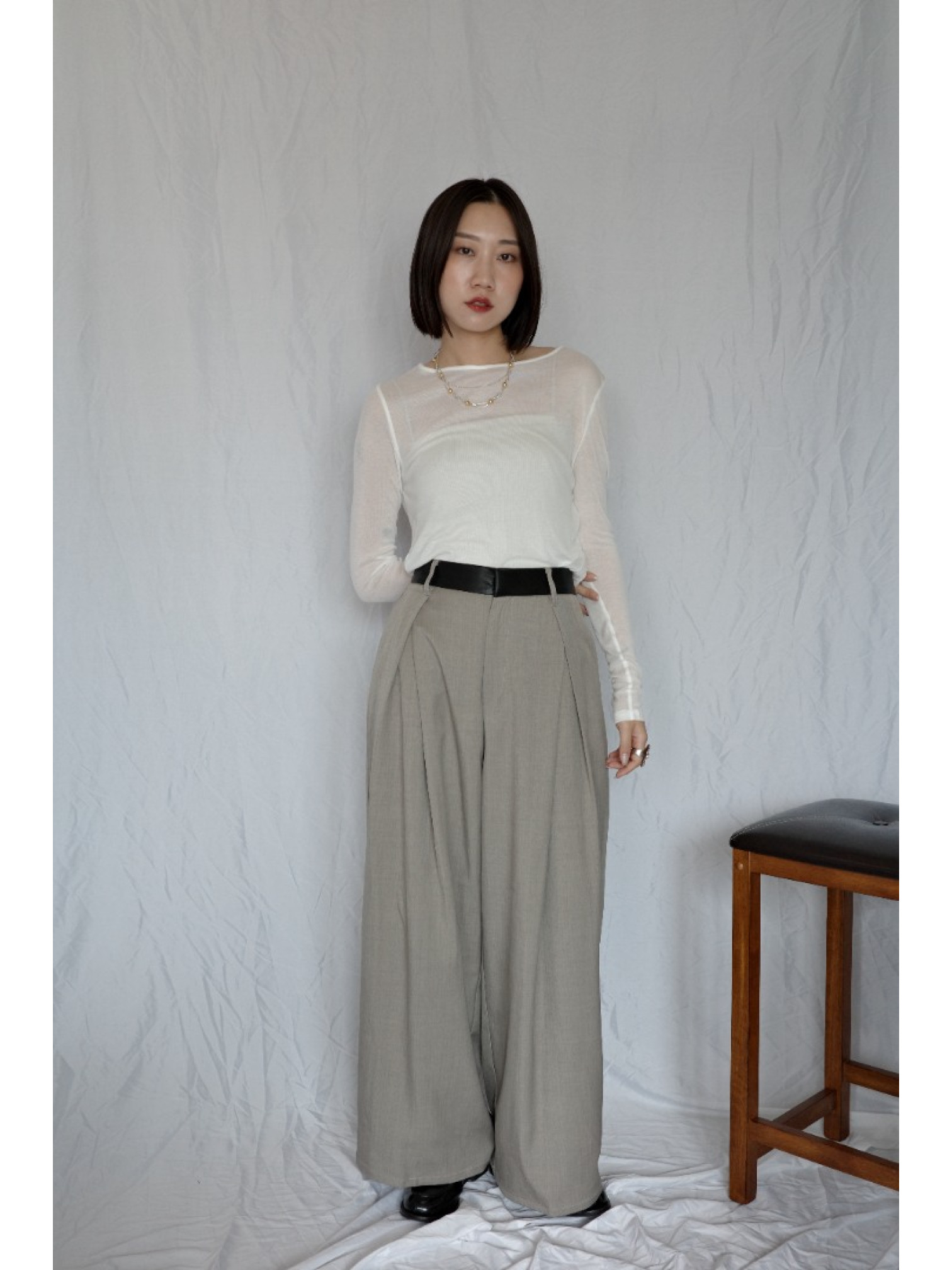 JP｜透感薄紗垂墜上衣/白