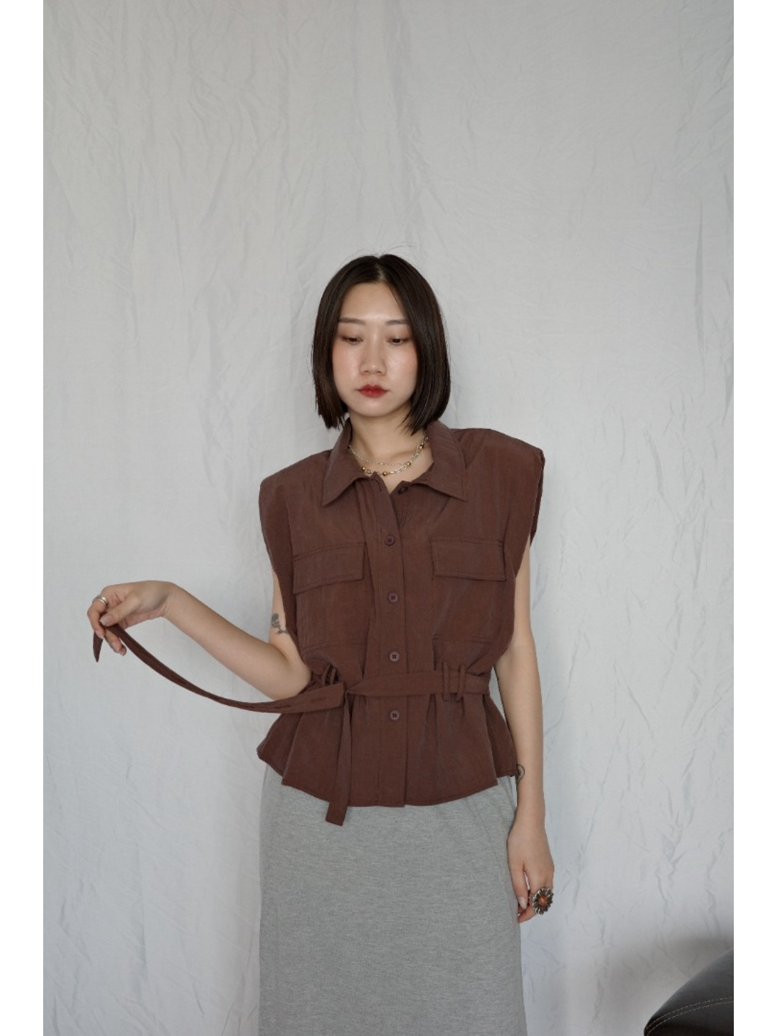 JP｜法式簡約墊肩背心/棕