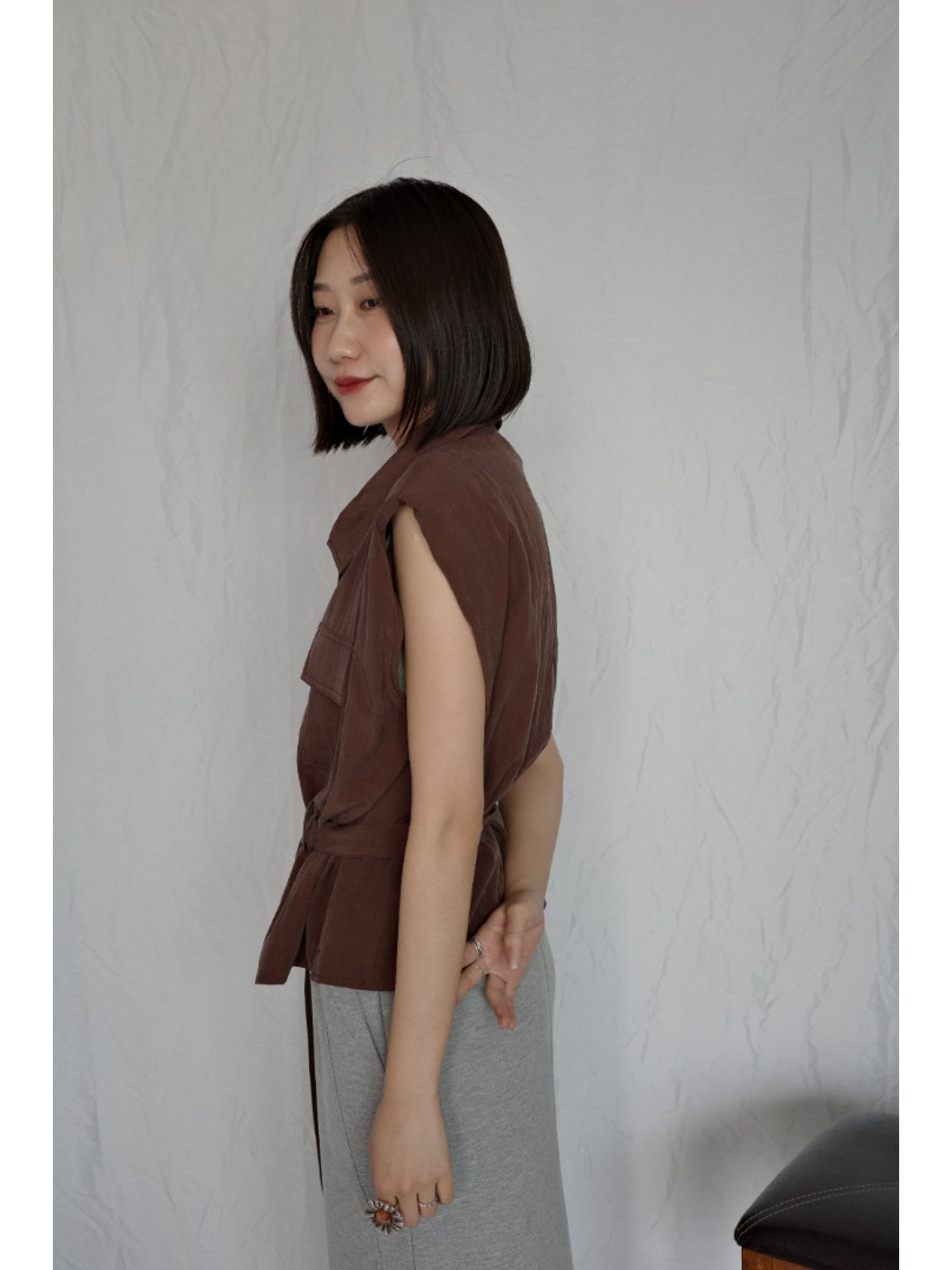 JP｜法式簡約墊肩背心/棕