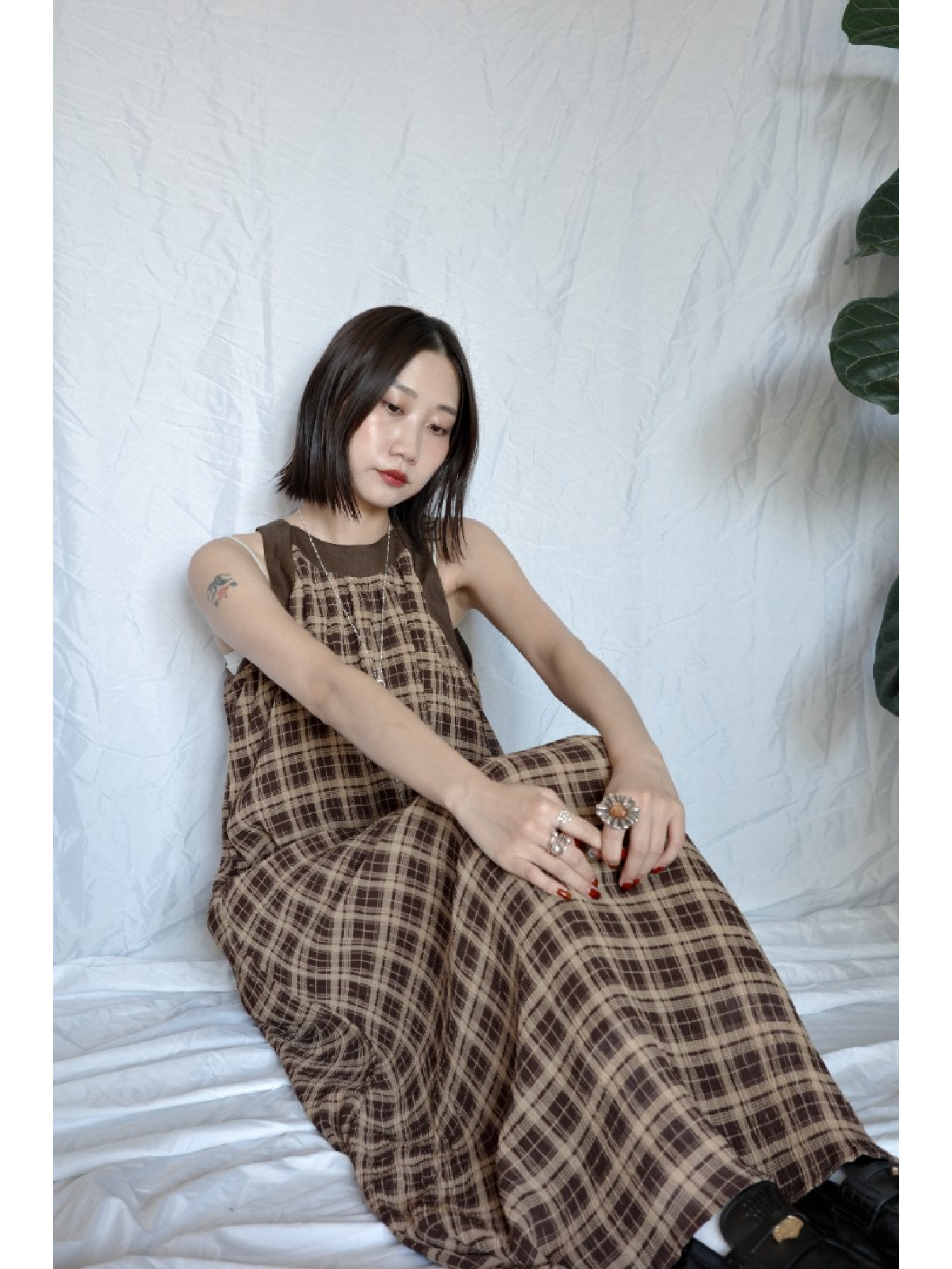 JP｜超Q削肩格紋洋裝/棕M
