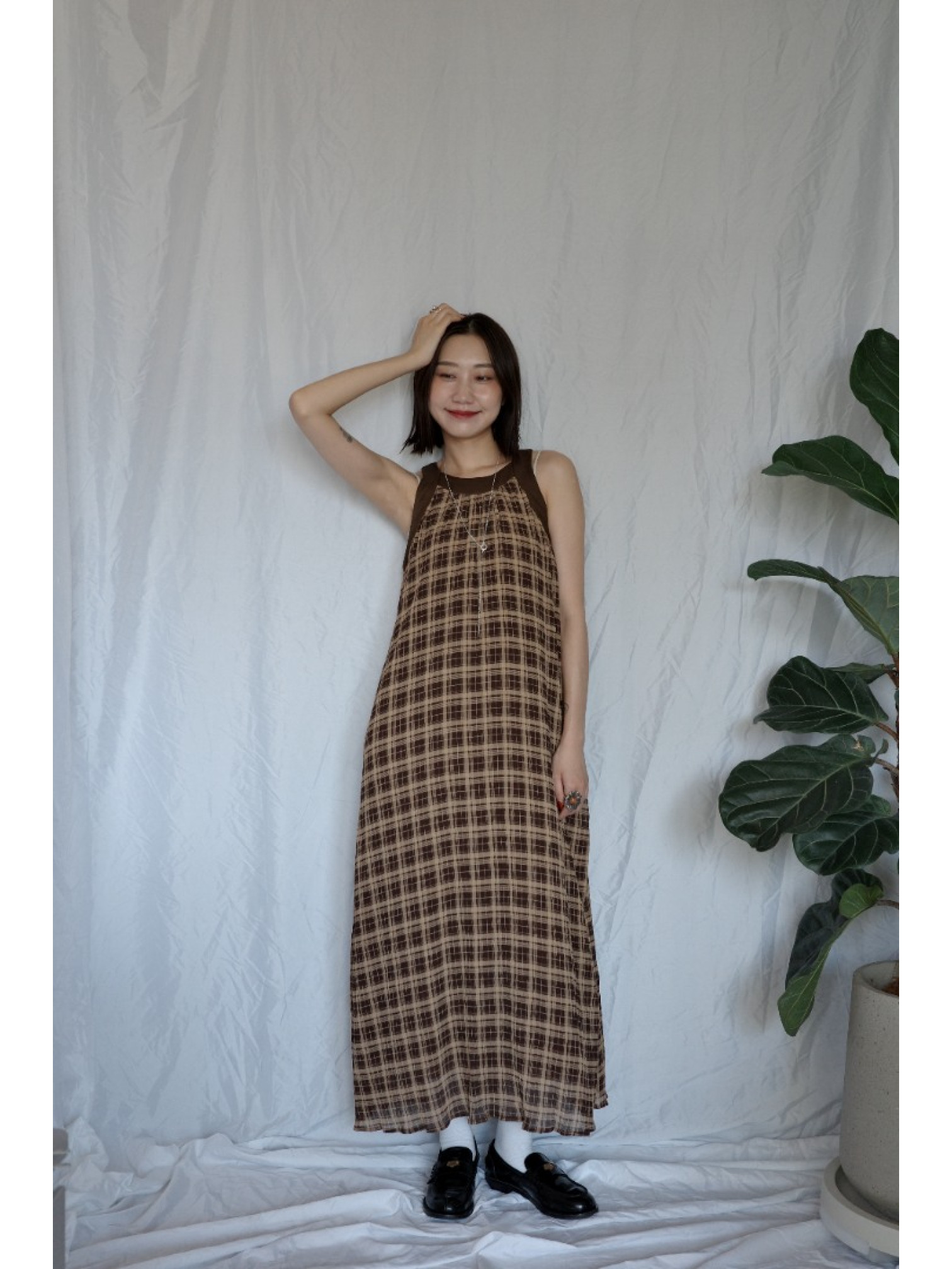 JP｜超Q削肩格紋洋裝/棕M