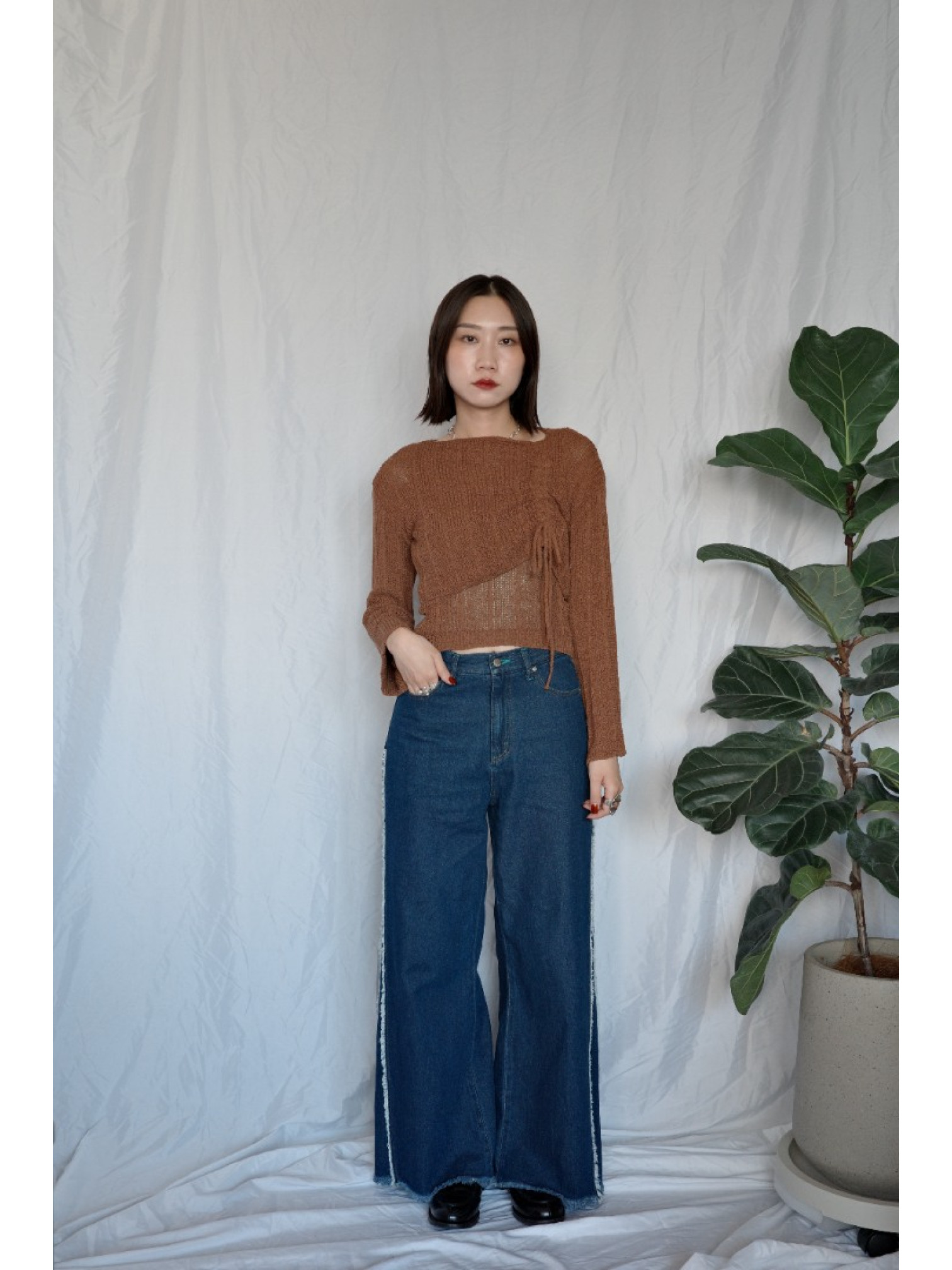 JP｜綁帶層次簍空上衣+背心兩件組/咖