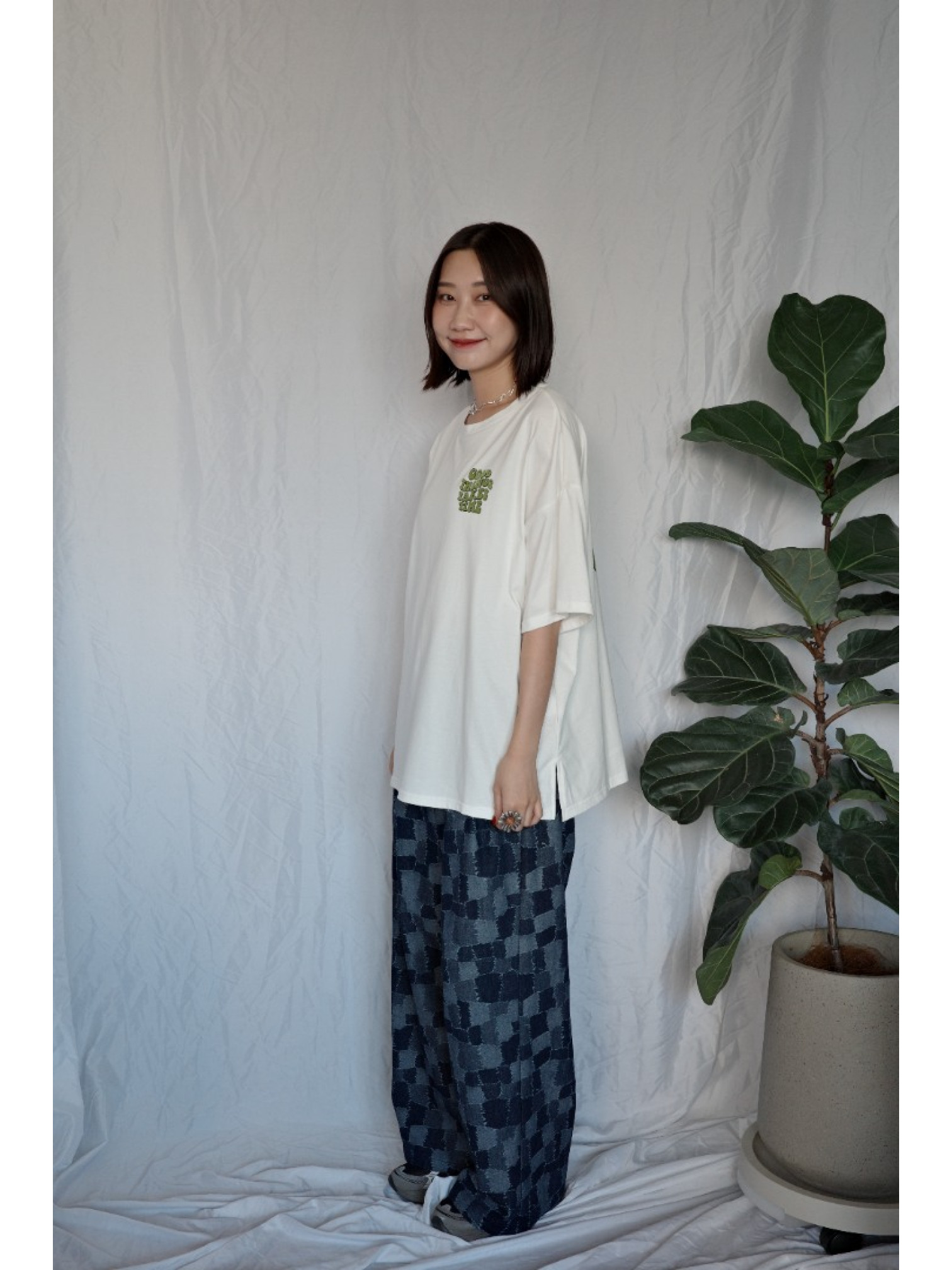 JP｜燙金徽標印花短T/白