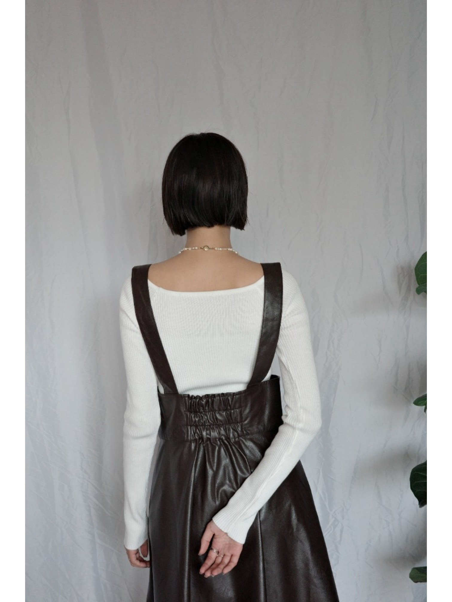 JP｜氣質皮革吊帶長裙/棕