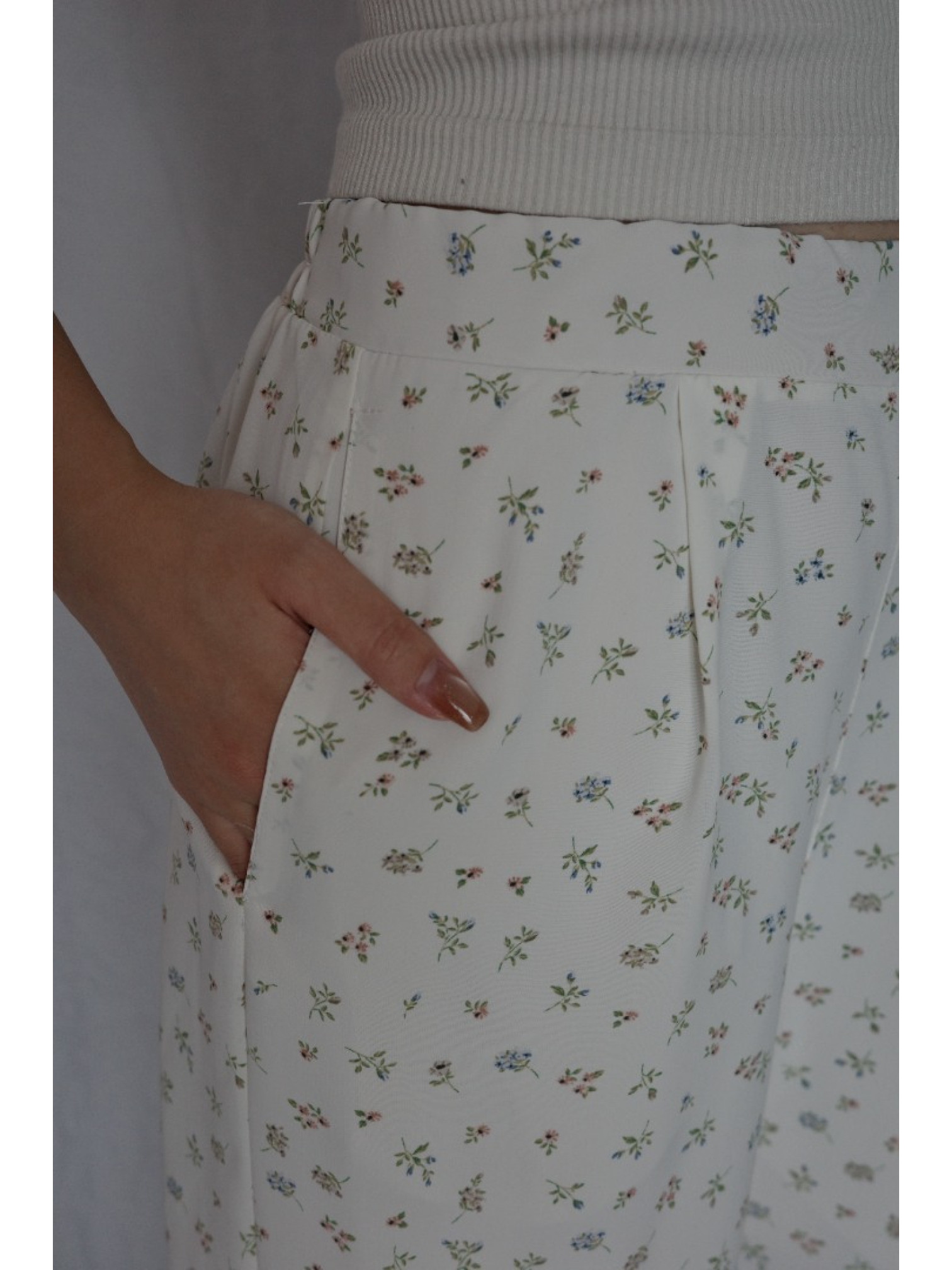 🇯🇵可愛碎花休閒長褲/白L