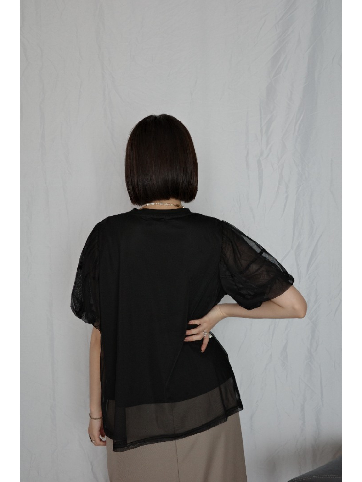 JP｜氣質公主袖薄紗上衣/黑