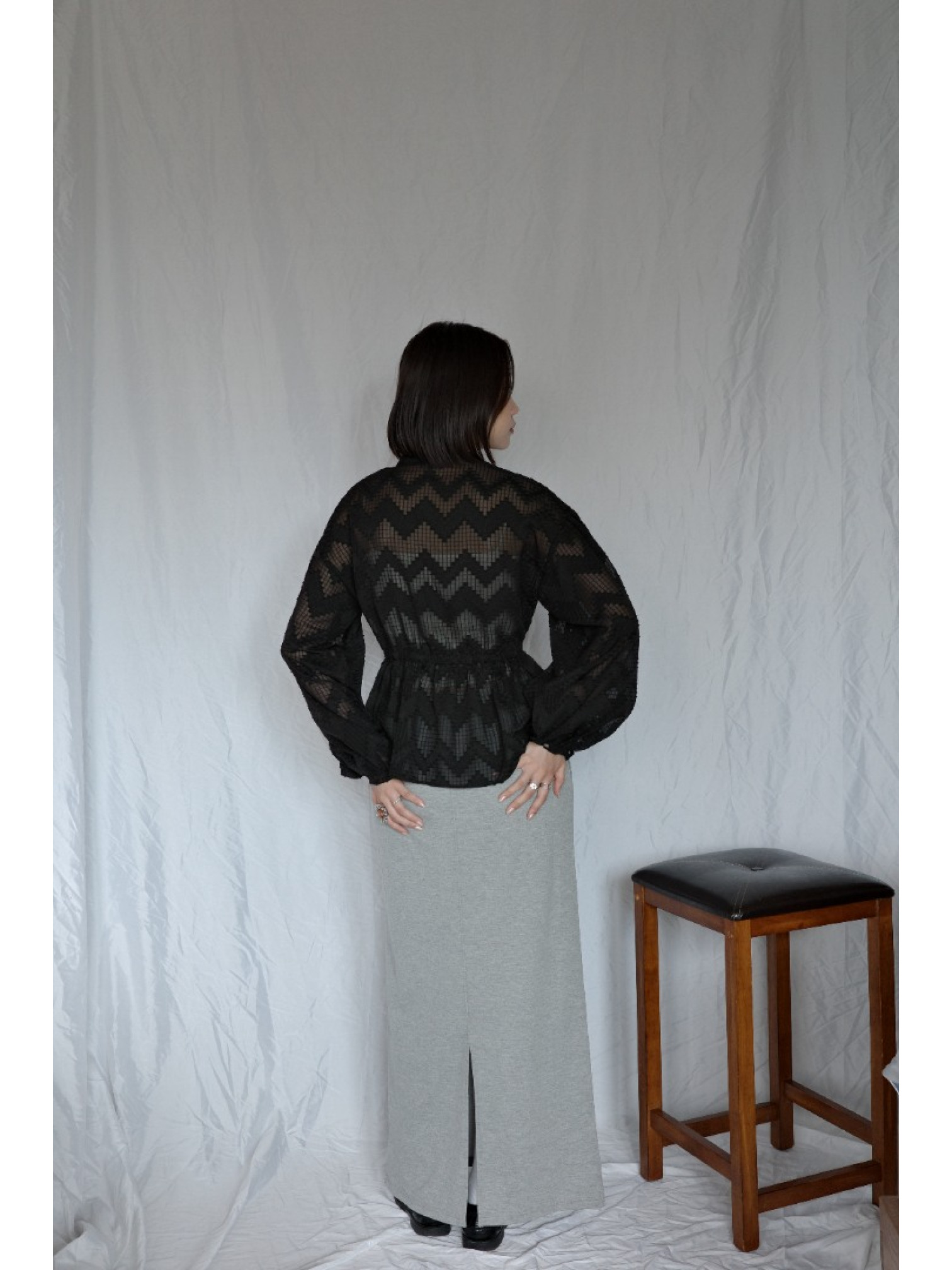 JP｜幾何提花透視上衣/黑