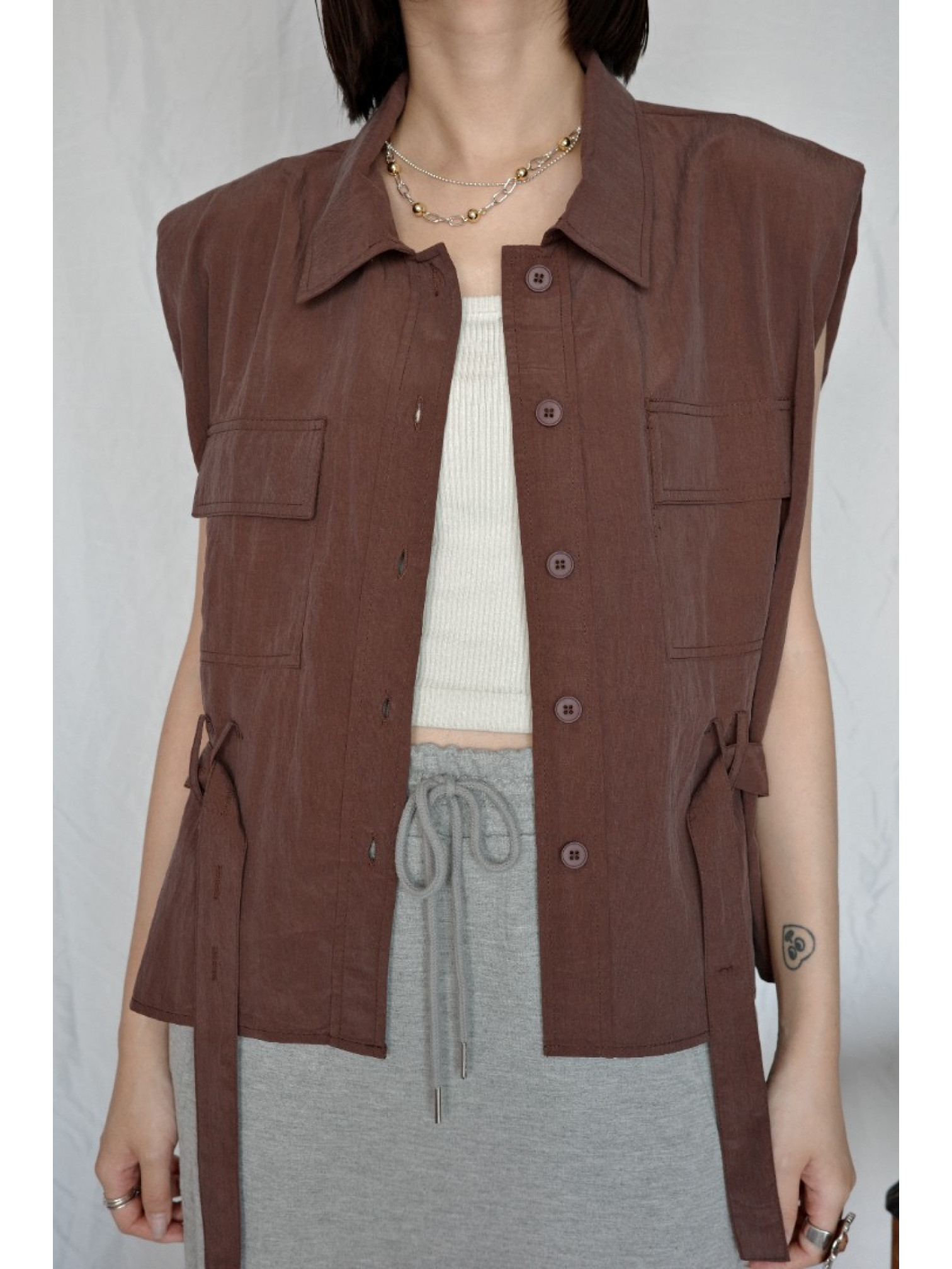 JP｜法式簡約墊肩背心/棕