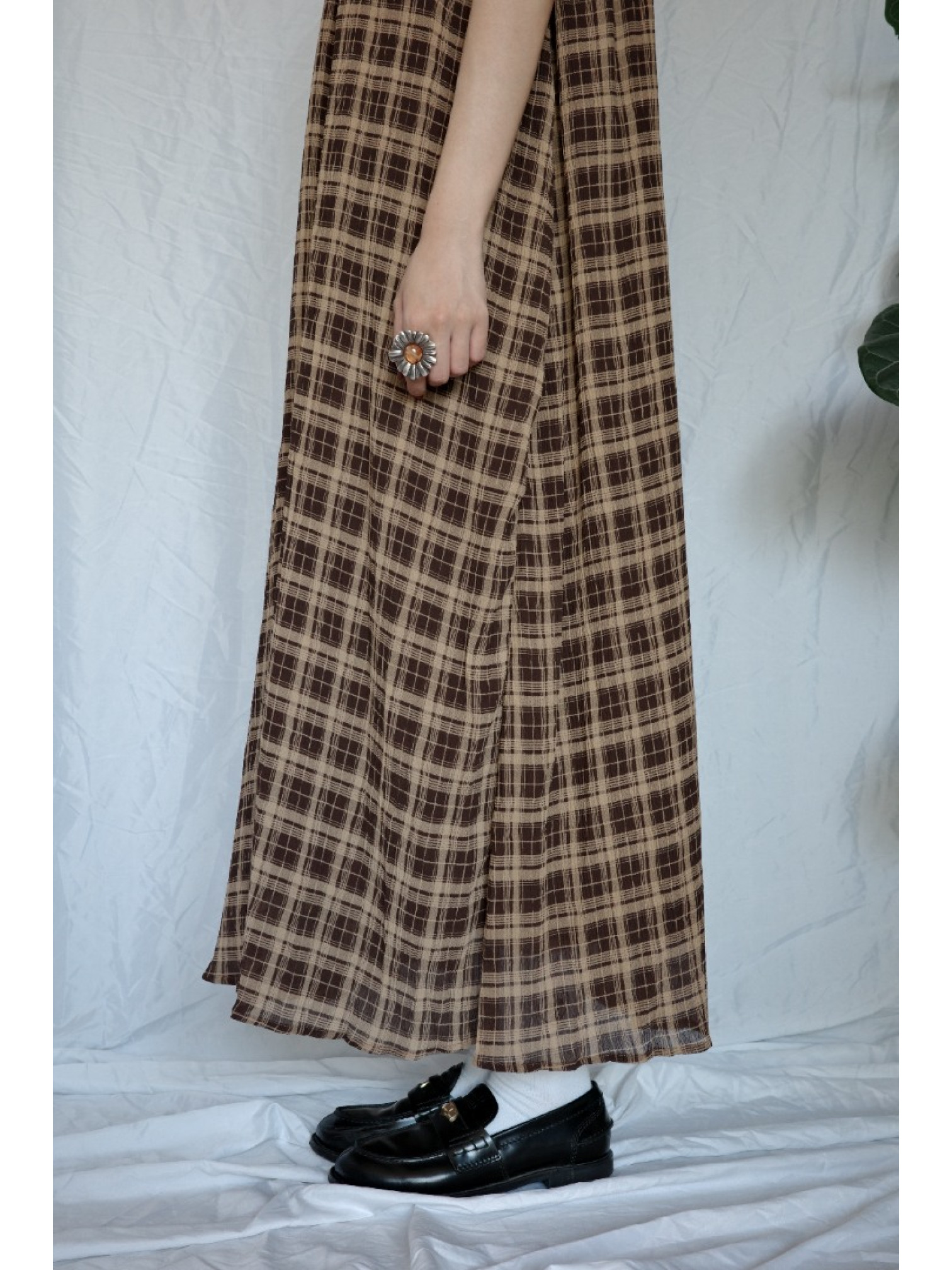 JP｜超Q削肩格紋洋裝/棕M