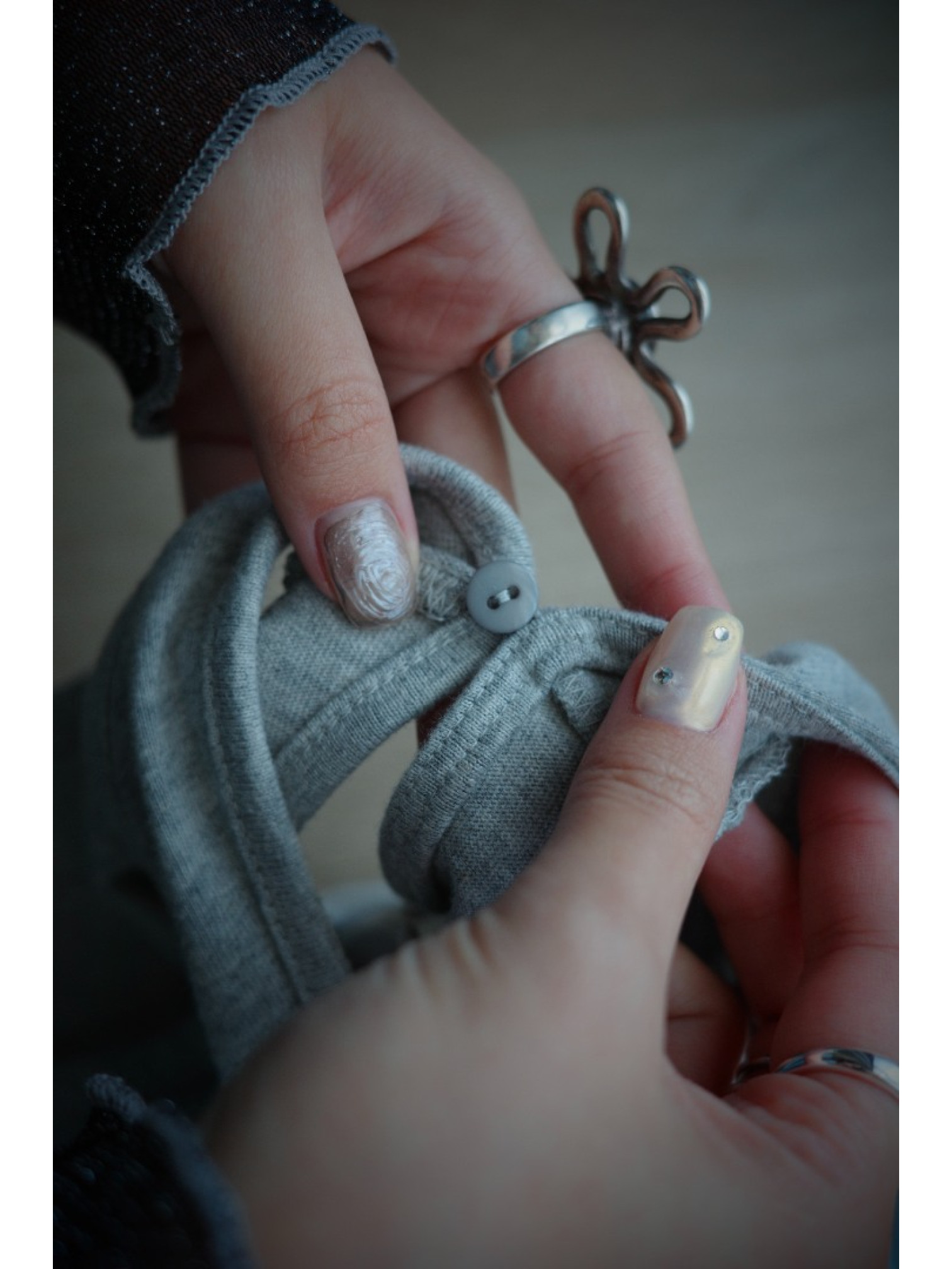 🇯🇵肩部簍空休閒洋裝/灰