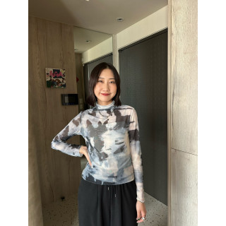 🇯🇵印花高領內搭上衣/藍