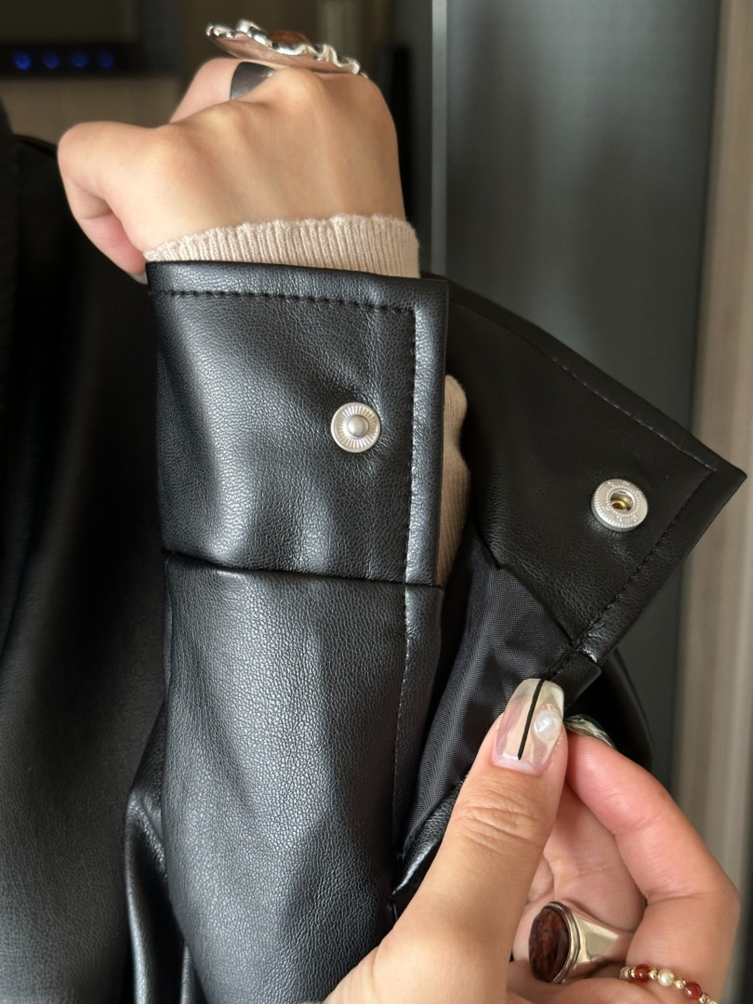 🇯🇵帥氣滿分短版霧面皮革外套/黑