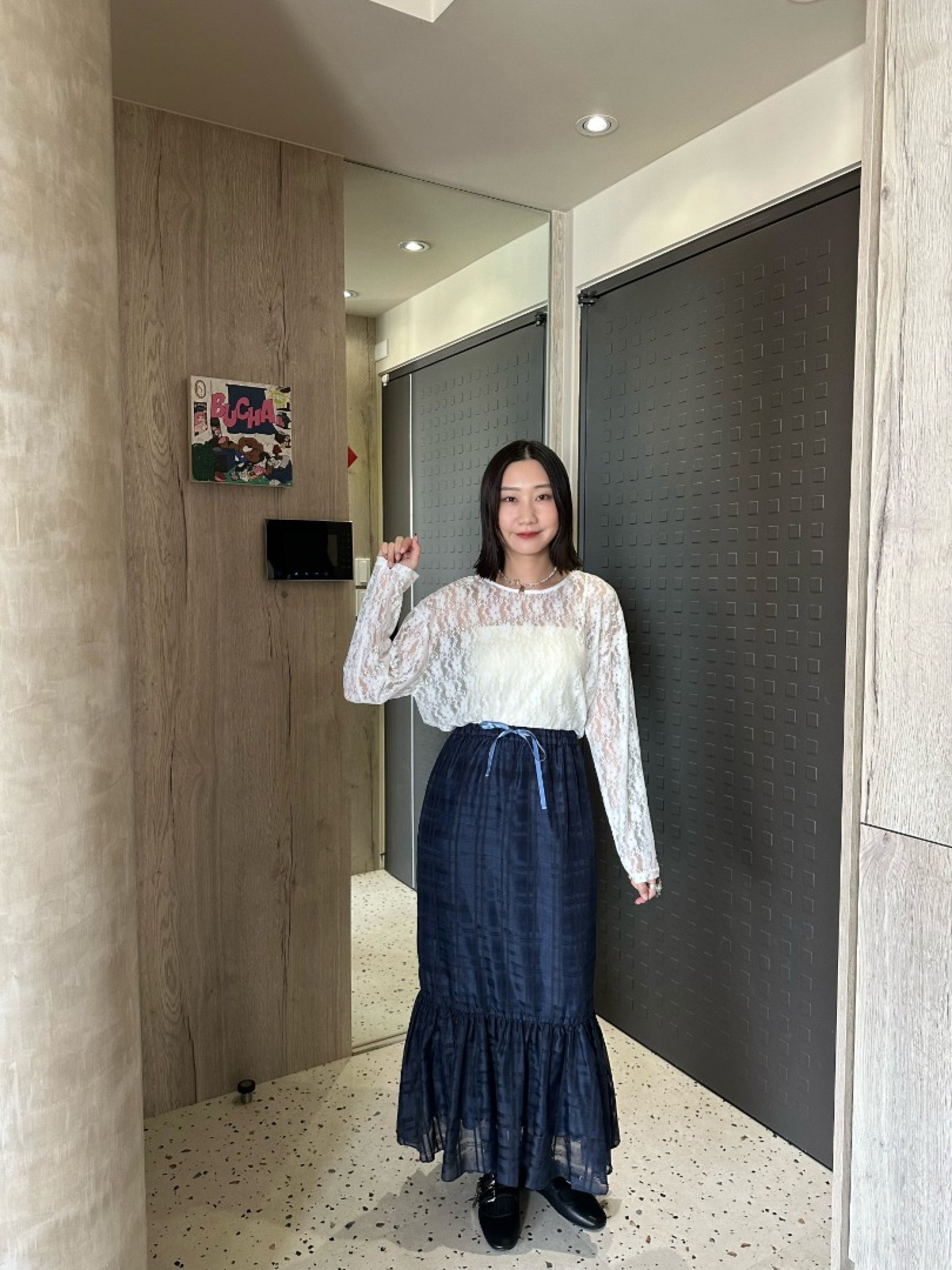 🇯🇵蕾絲花花透視上衣/白