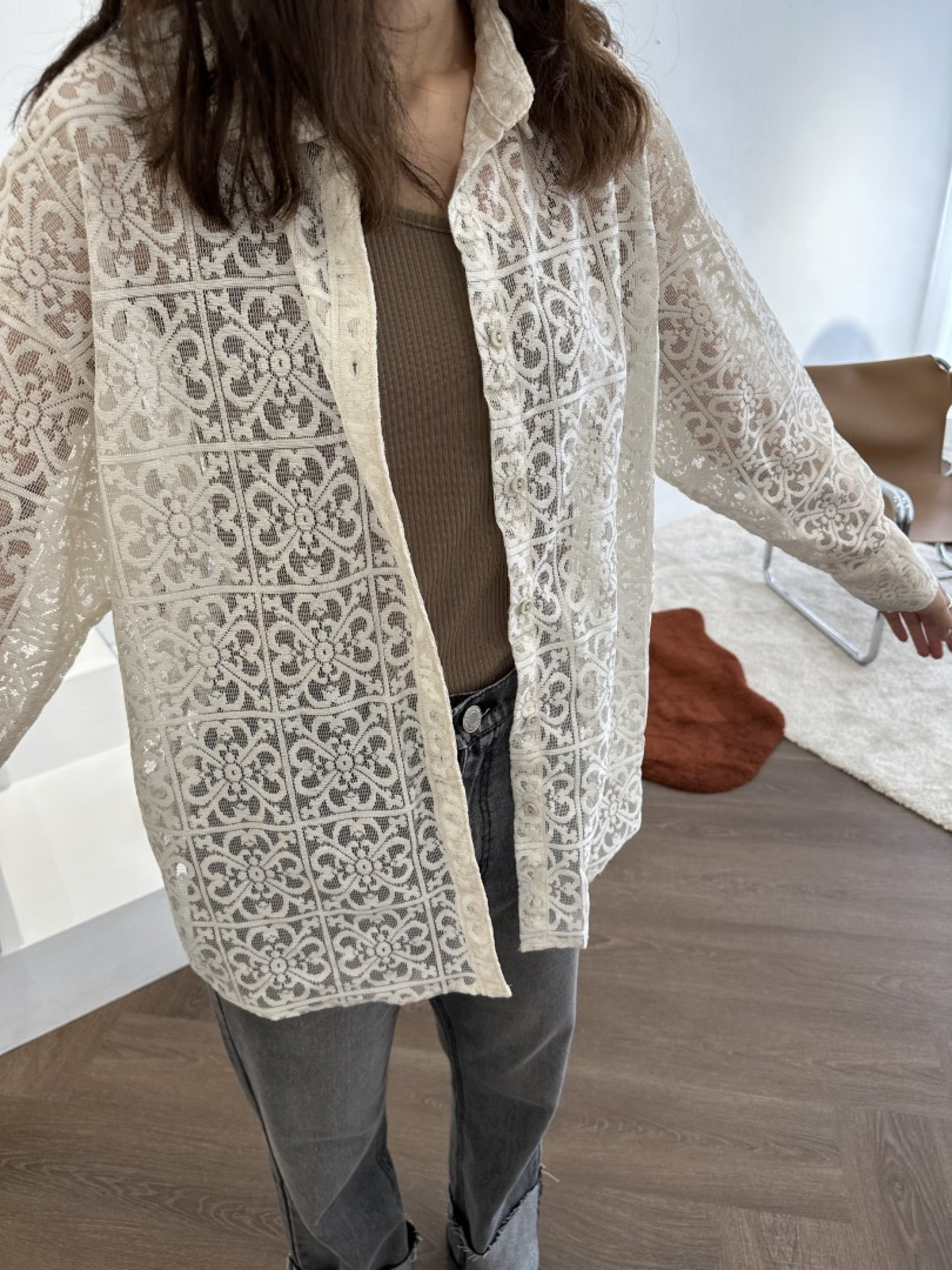 🇯🇵簍空雕花襯衫/白