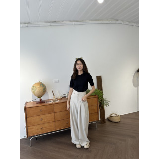 🇯🇵彈性極佳坑條上衣/黑