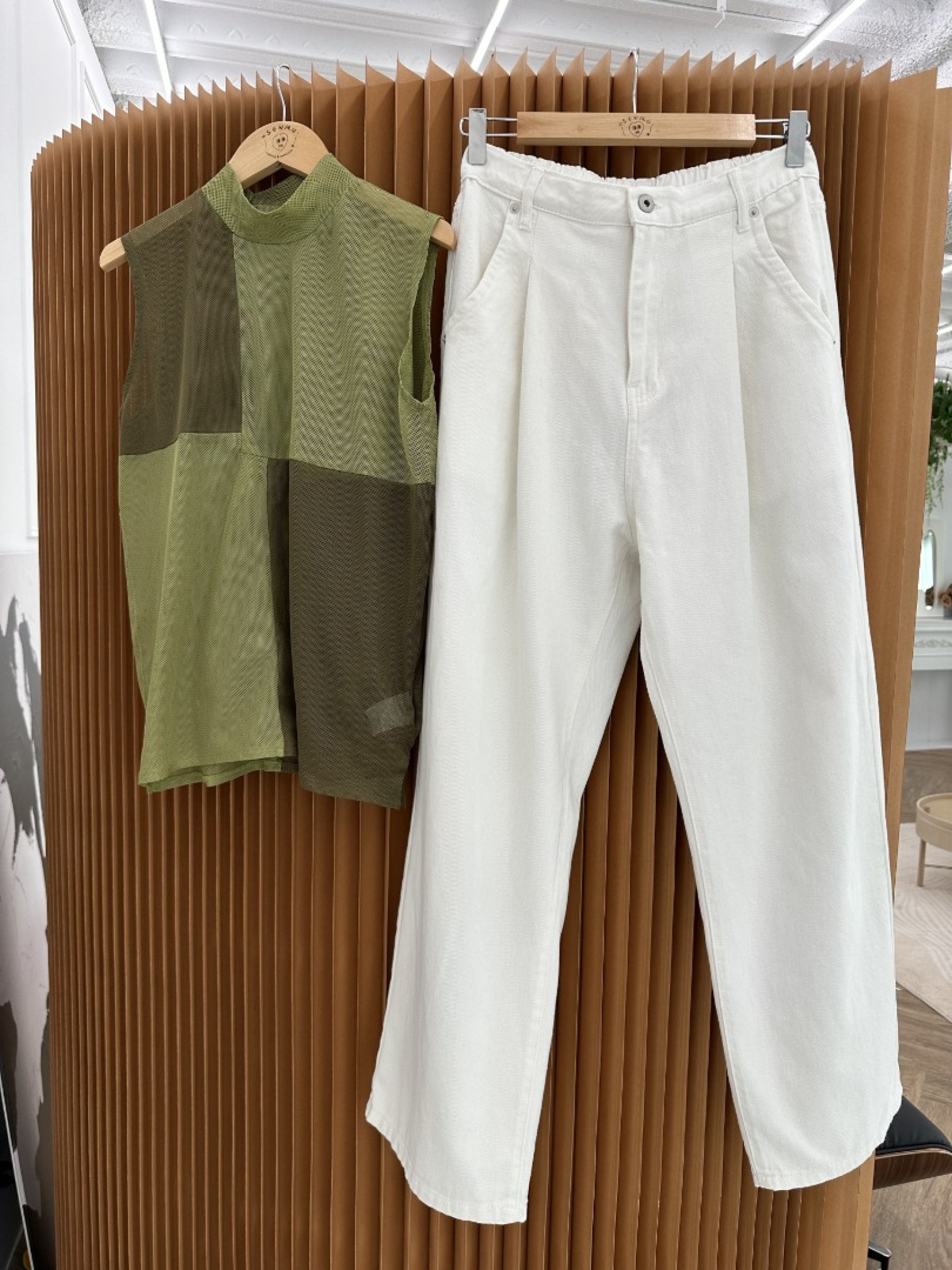 🇯🇵前方打褶寬鬆牛仔褲/白M