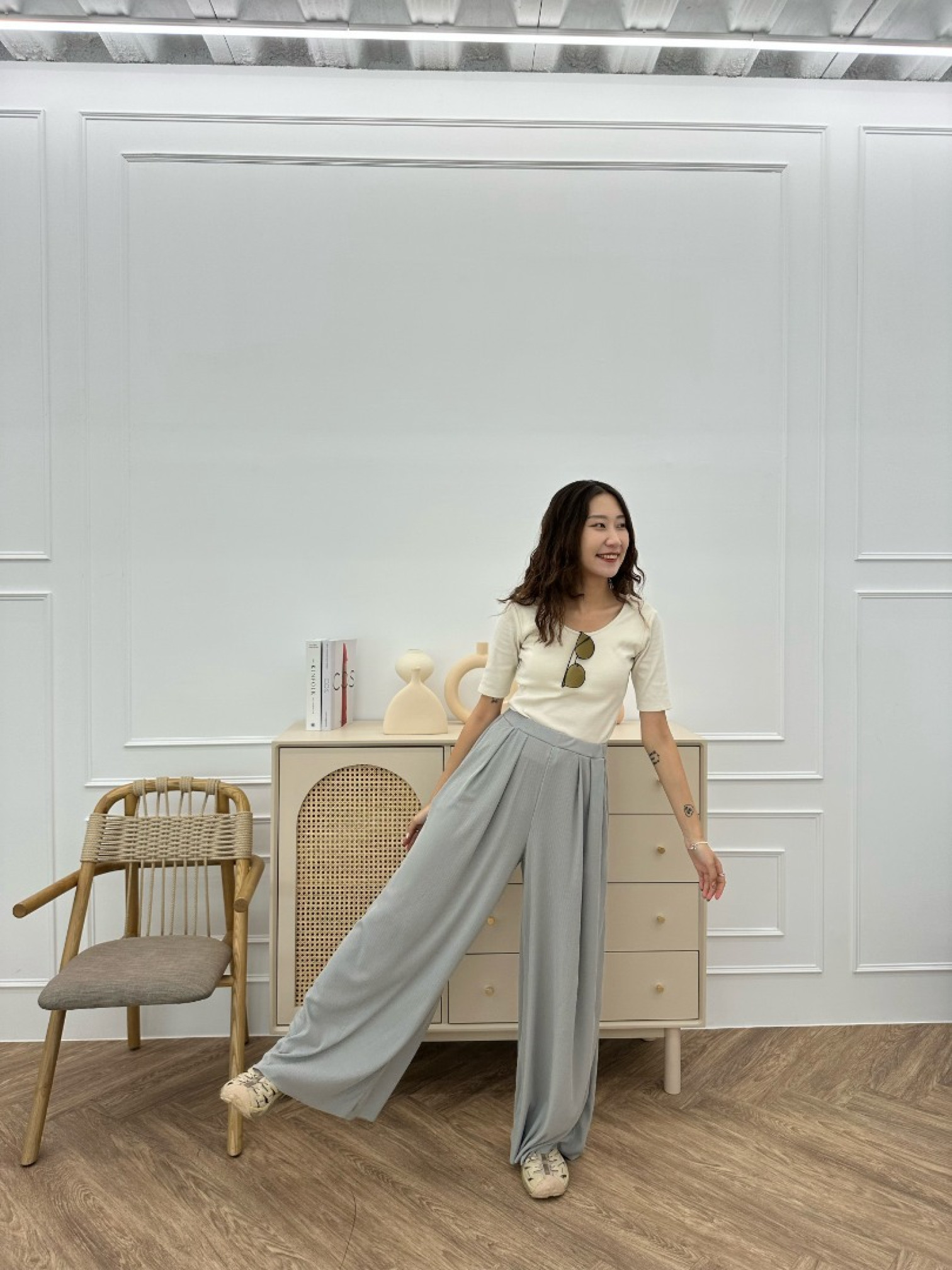 🇯🇵背面U字BRA TOP短T/米