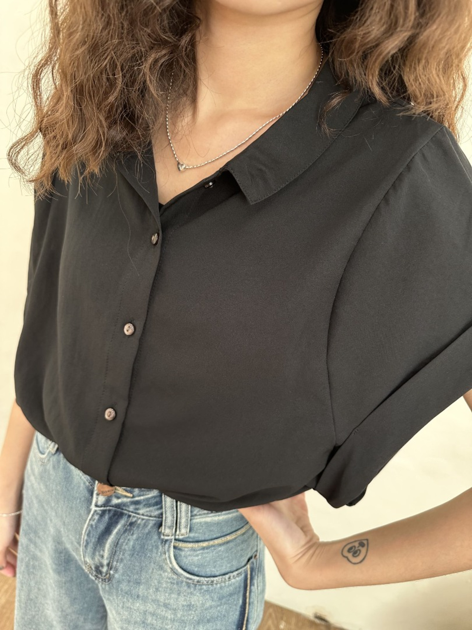 🇯🇵法式感袖子反折襯衫/三色