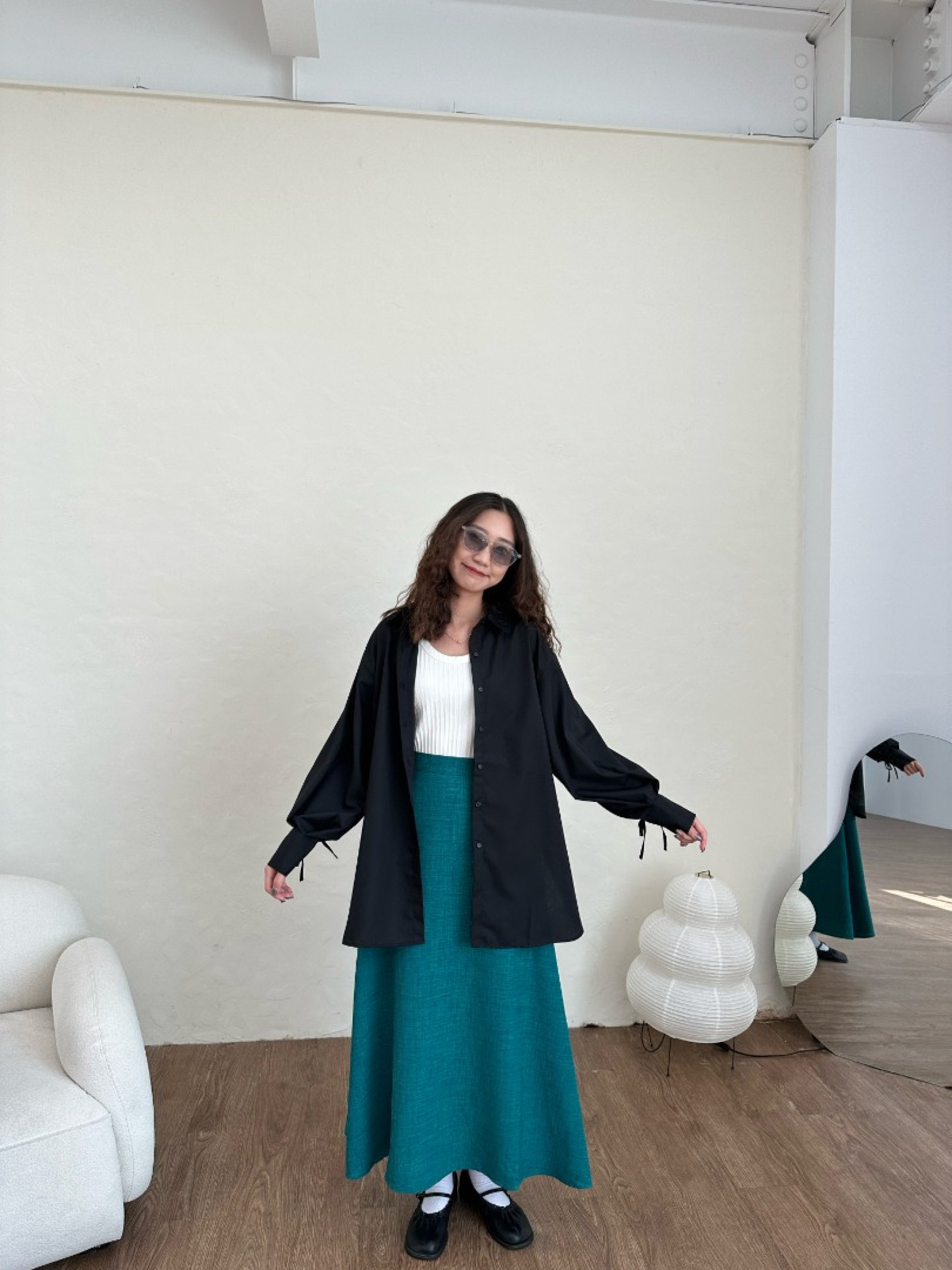 🇯🇵背後抽繩襯衫/白&黑