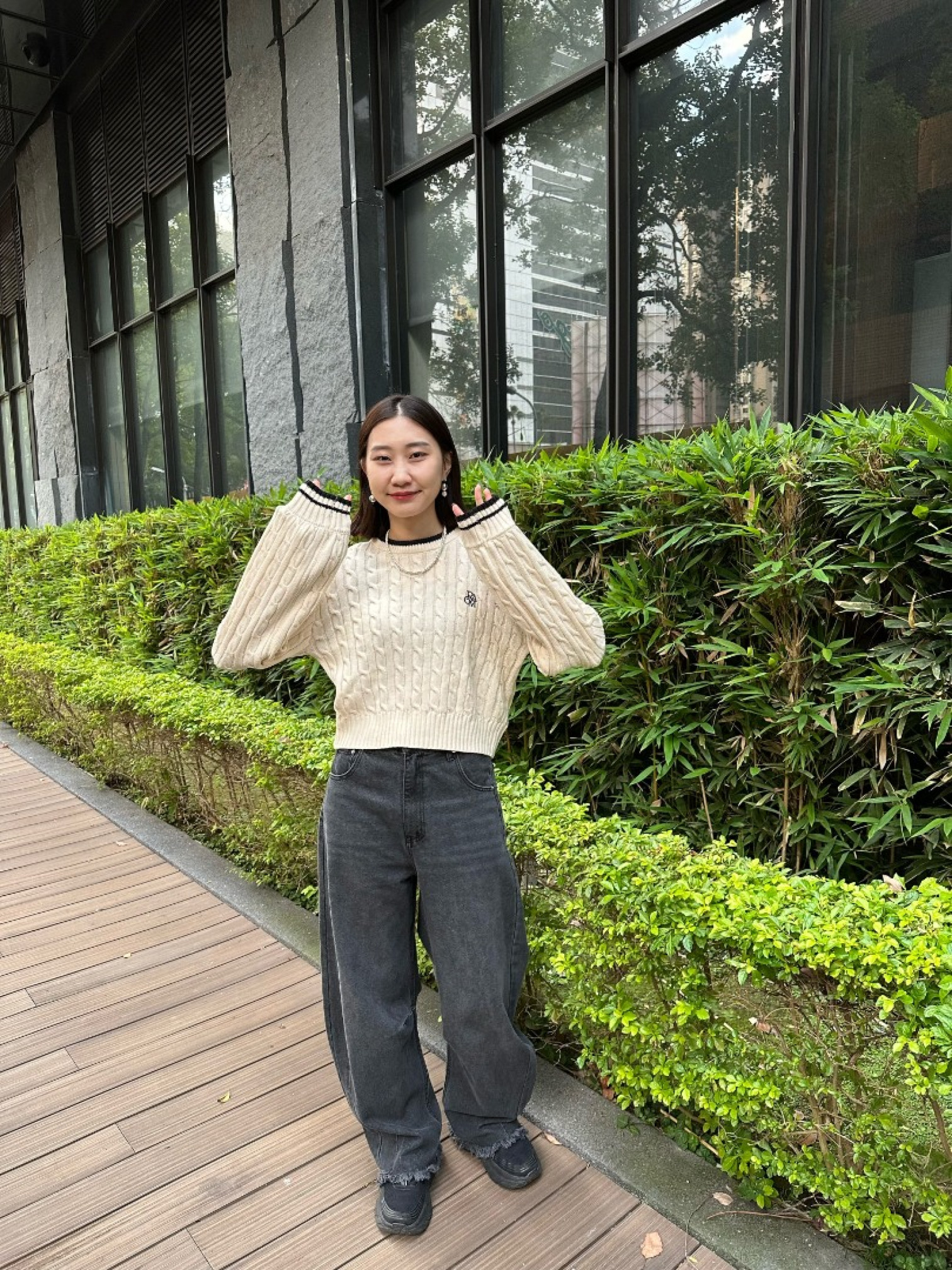 🇯🇵學院風滾邊刺繡針織衫/灰&象牙白