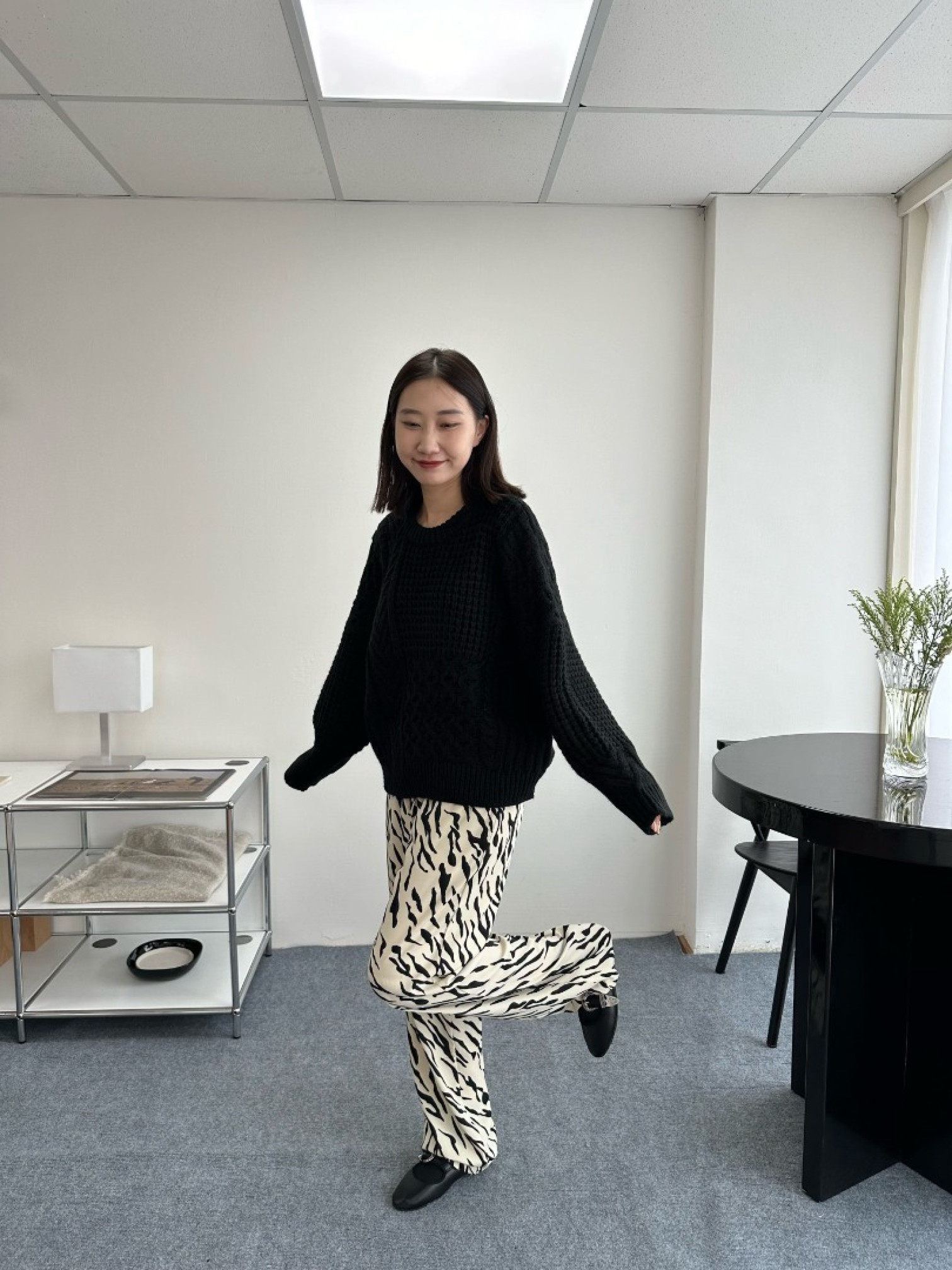 🇯🇵編織拼接圓領粗針織毛衣/莫蘭迪藍&黑