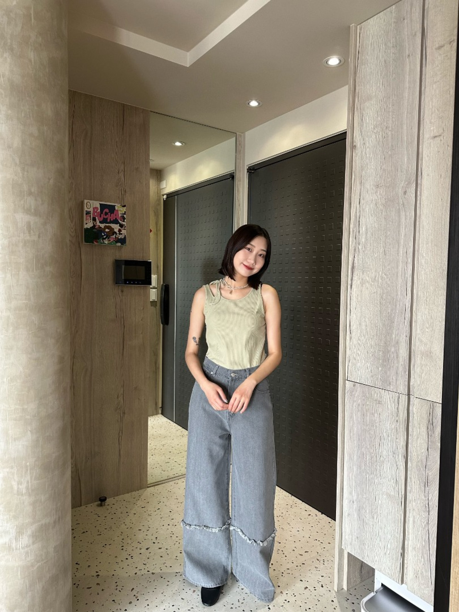 🇯🇵不規則綁帶背心/開心果綠