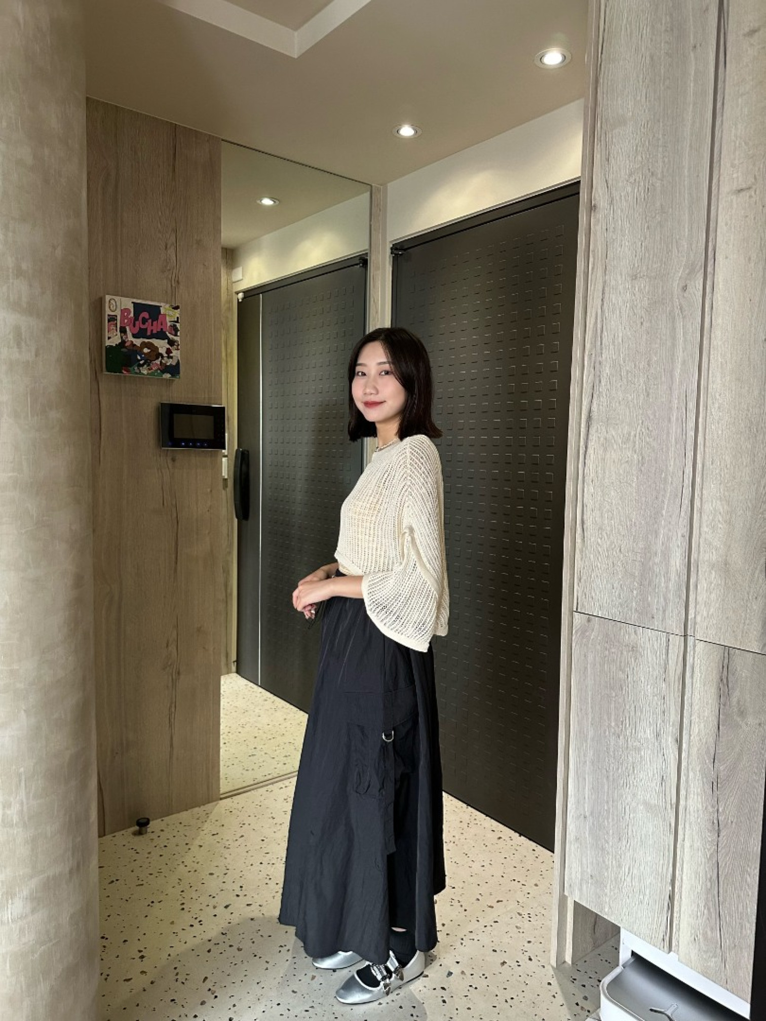 🇯🇵時髦の短版洞洞針織衫/杏