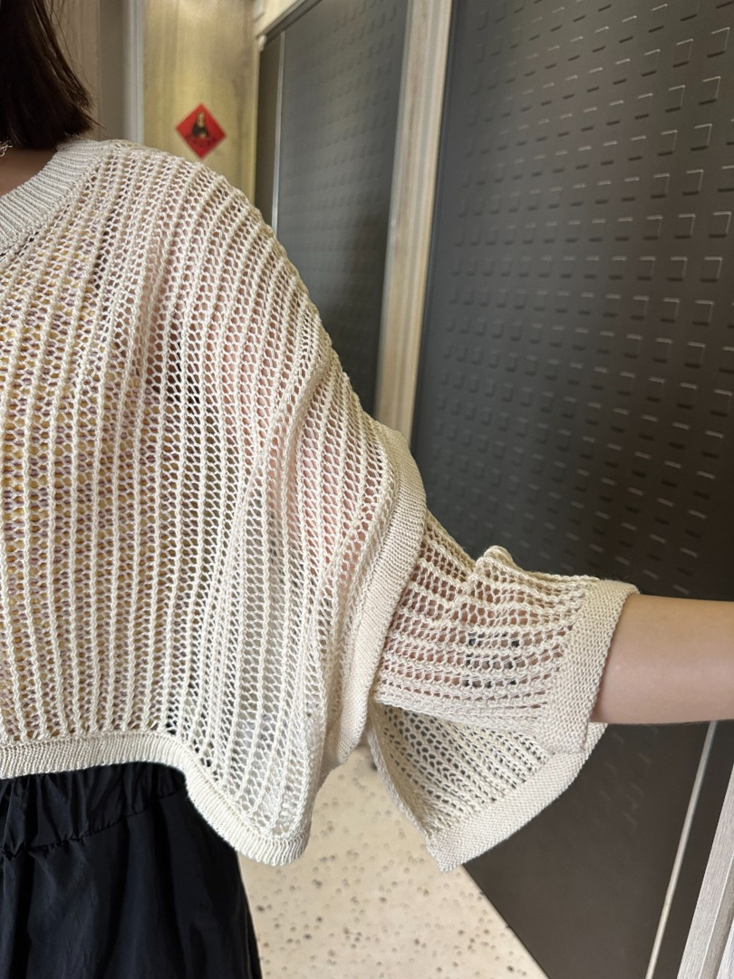 🇯🇵時髦の短版洞洞針織衫/杏