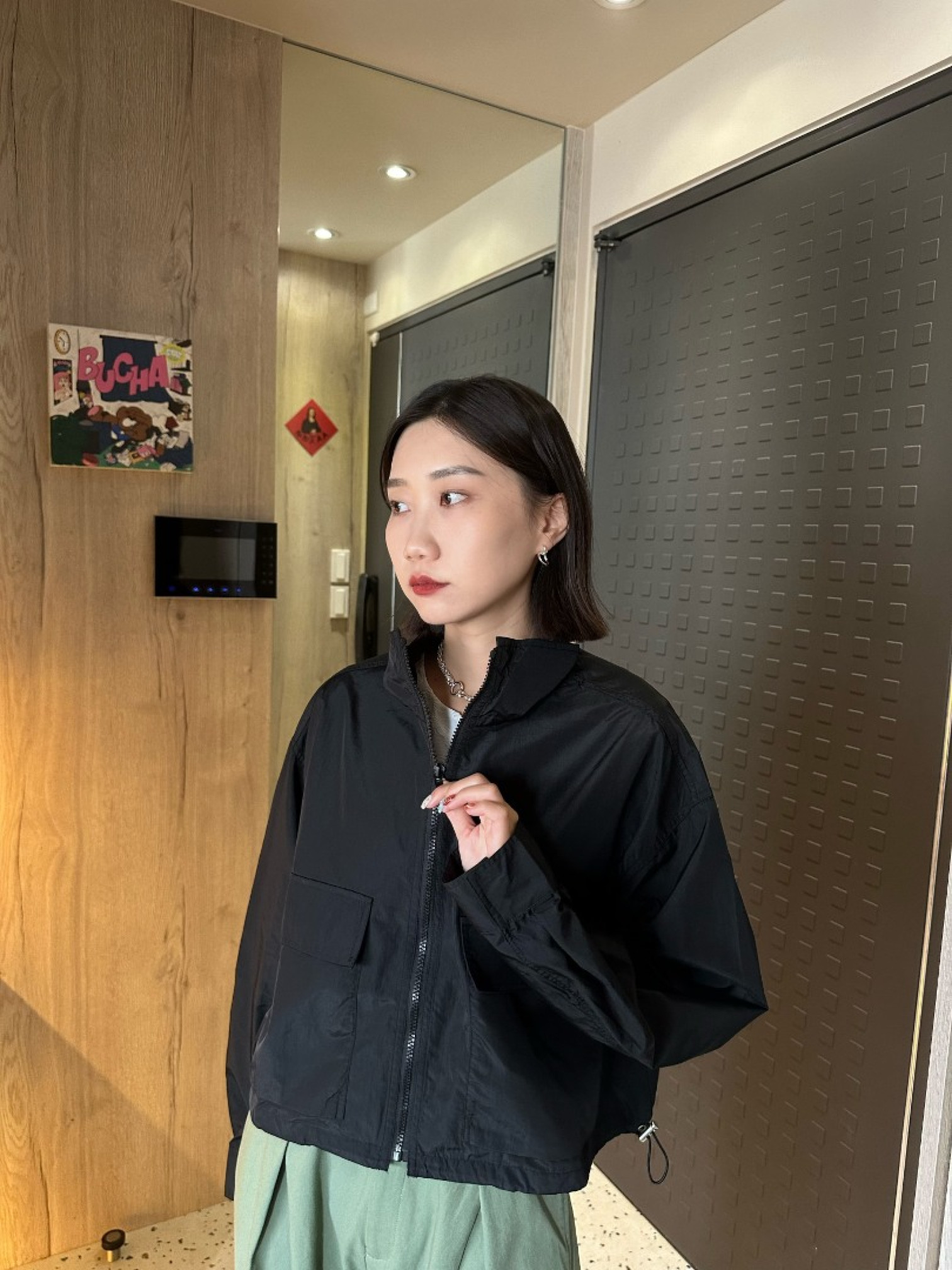 🇯🇵防曬尼龍抽繩外套/黑