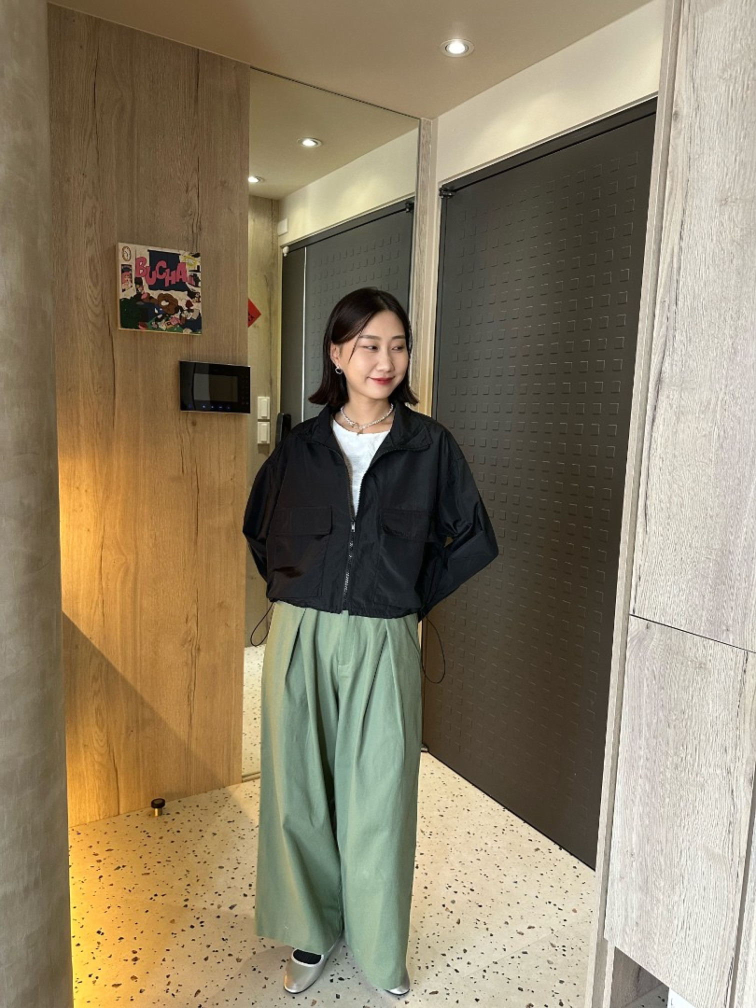 🇯🇵防曬尼龍抽繩外套/黑