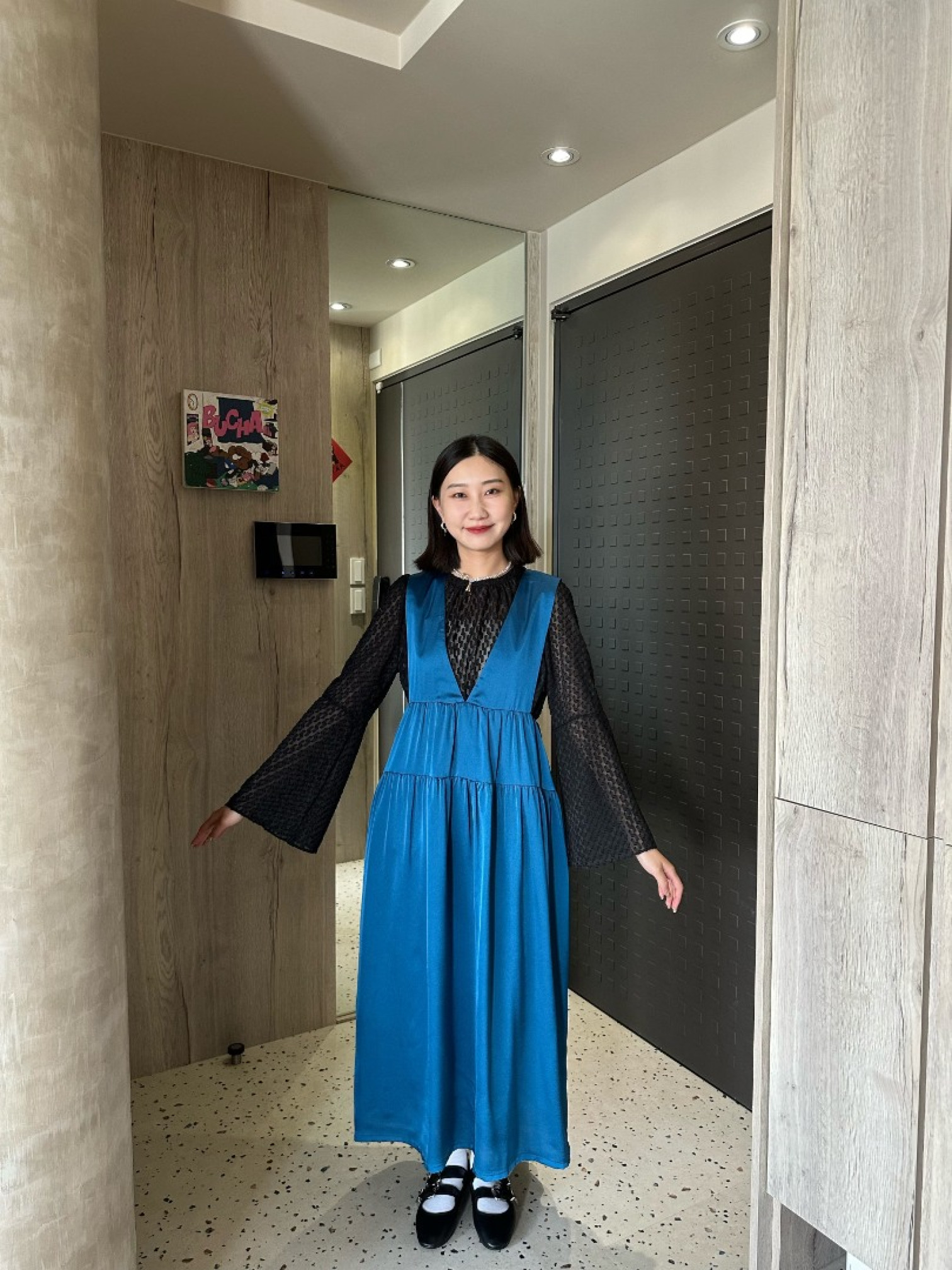 🇯🇵立體毛呢喇叭寬袖上衣/黑