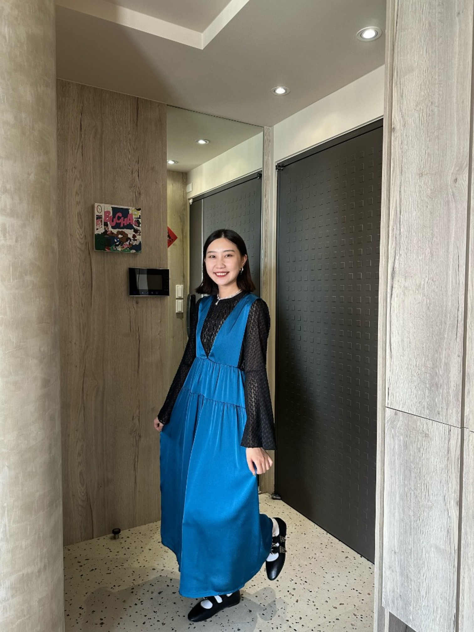 🇯🇵立體毛呢喇叭寬袖上衣/黑