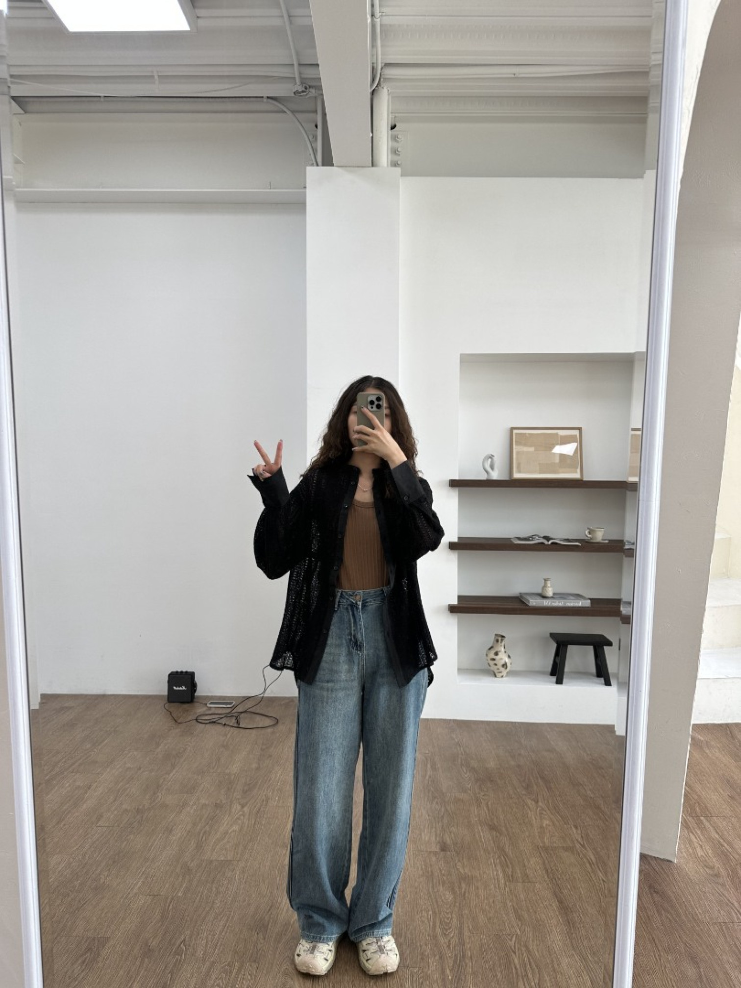 🇯🇵中山領雕花長袖襯衫/米&黑