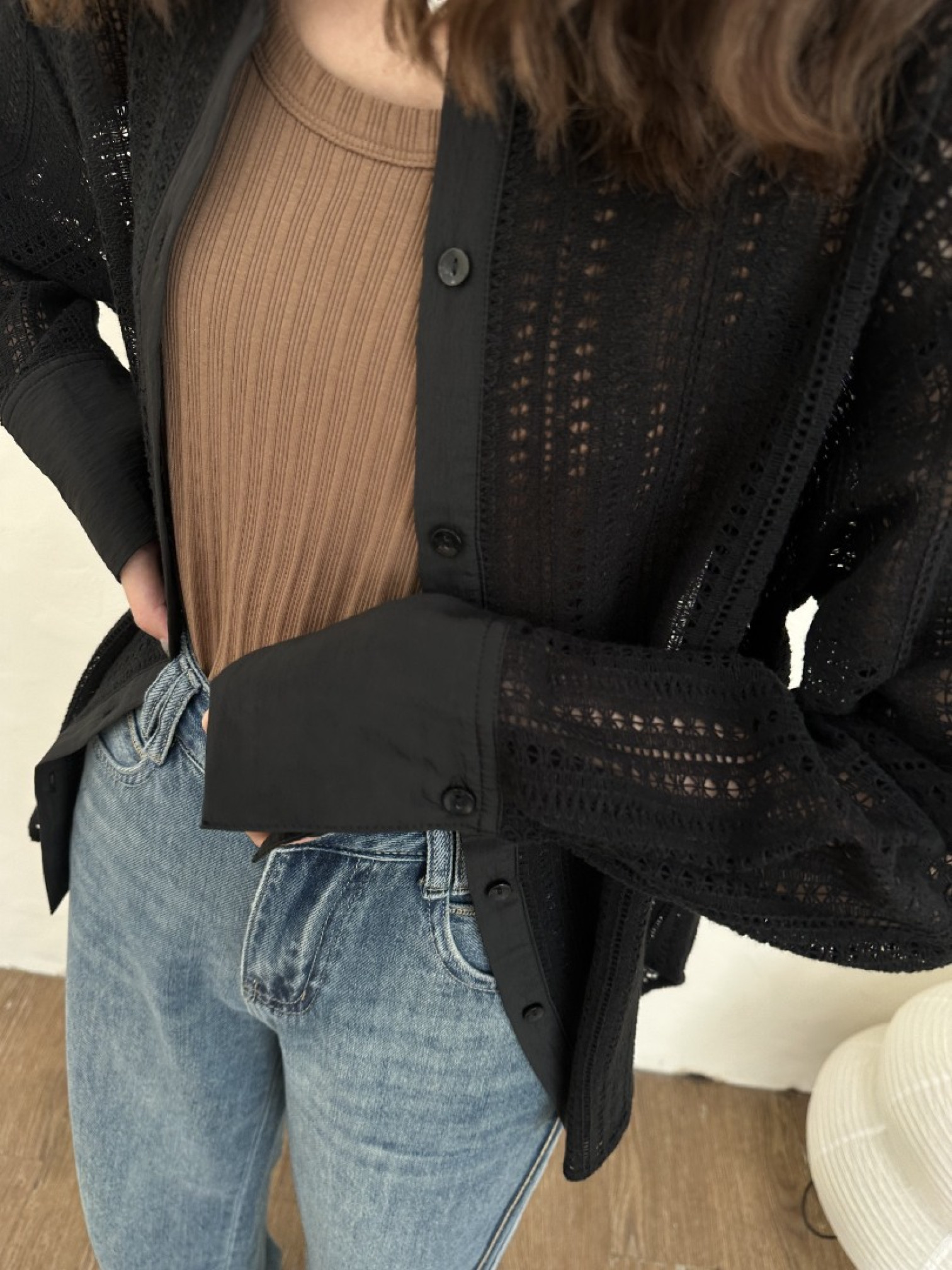 🇯🇵中山領雕花長袖襯衫/米&黑